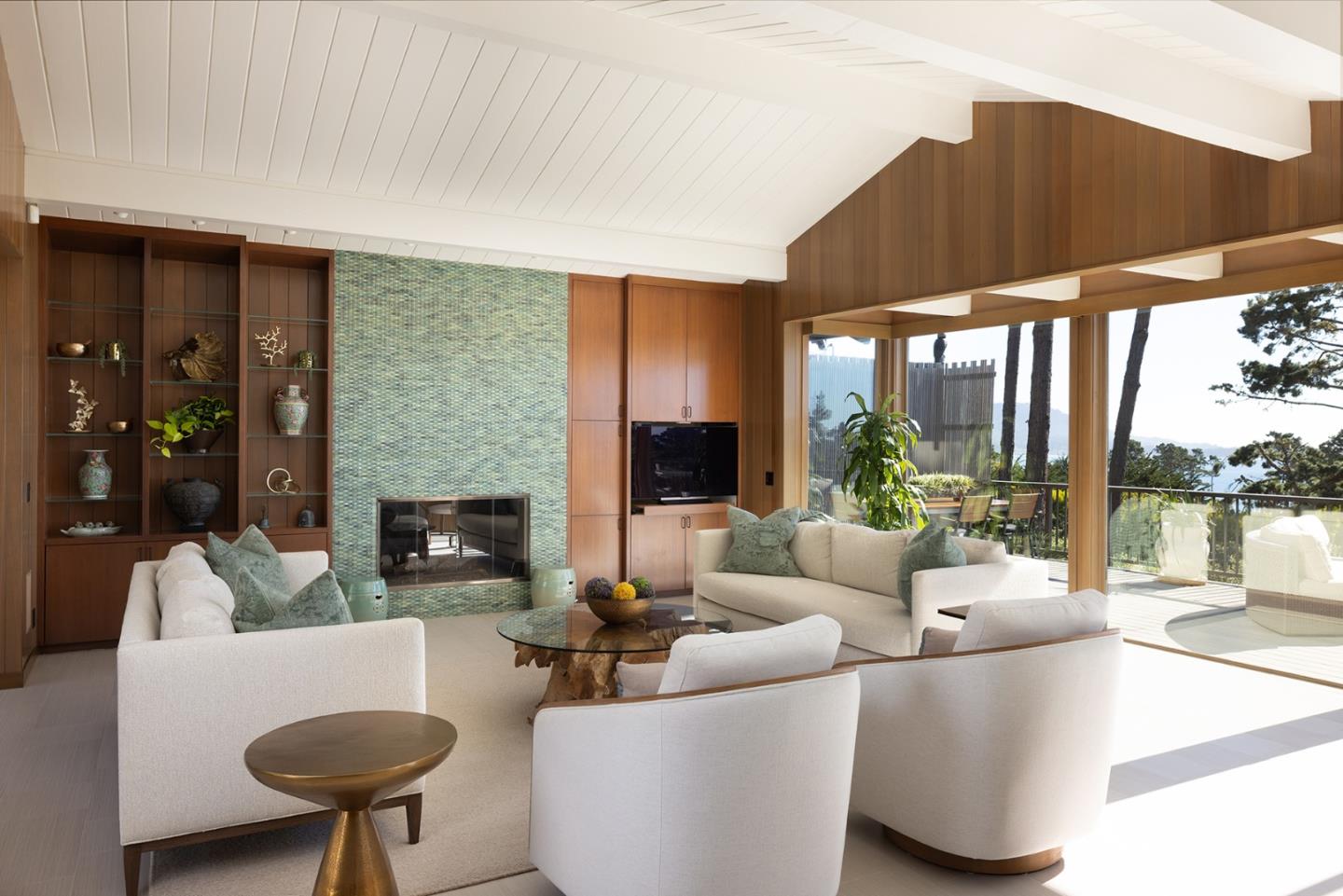 Detail Gallery Image 5 of 24 For 3896 Ronda Rd, Pebble Beach,  CA 93953 - 4 Beds | 4 Baths