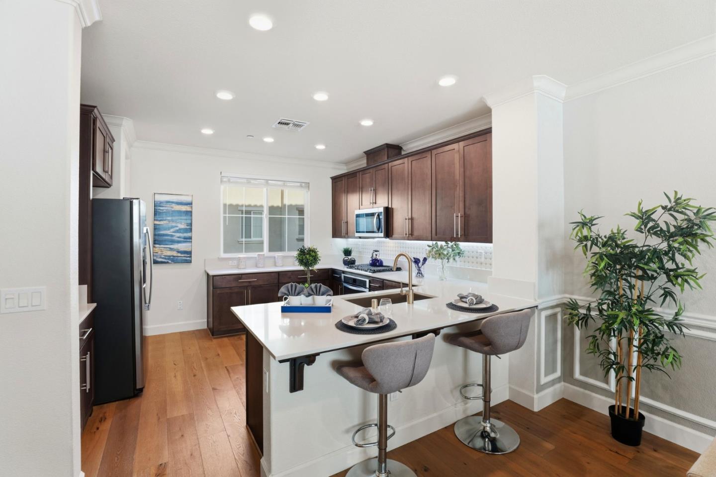 Detail Gallery Image 17 of 42 For 17985 Cantabria Ln, Morgan Hill,  CA 95037 - 3 Beds | 2/1 Baths