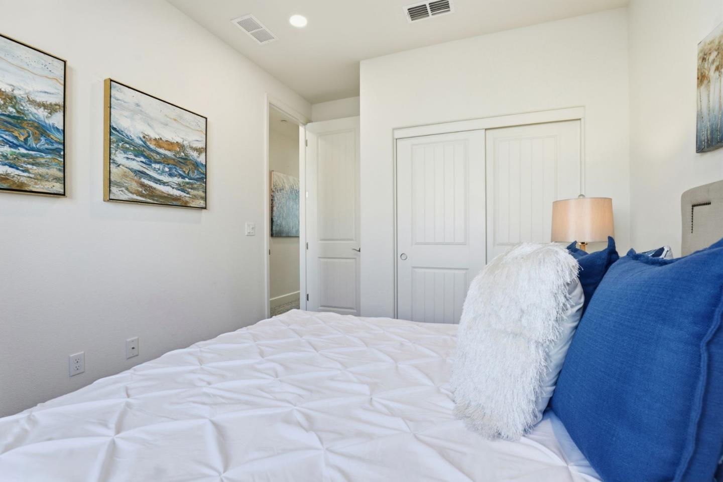 Detail Gallery Image 29 of 42 For 17985 Cantabria Ln, Morgan Hill,  CA 95037 - 3 Beds | 2/1 Baths