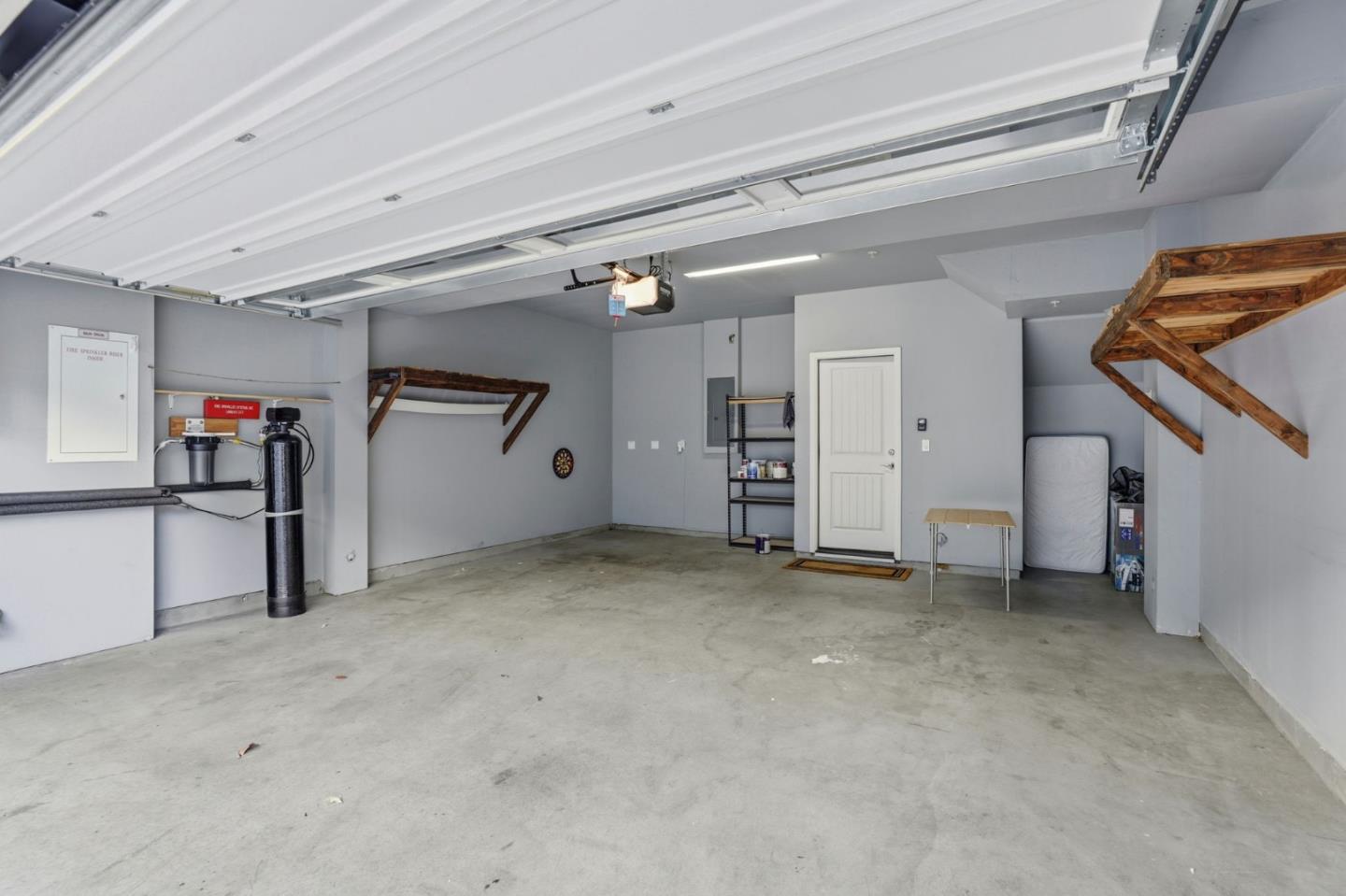 Detail Gallery Image 38 of 42 For 17985 Cantabria Ln, Morgan Hill,  CA 95037 - 3 Beds | 2/1 Baths