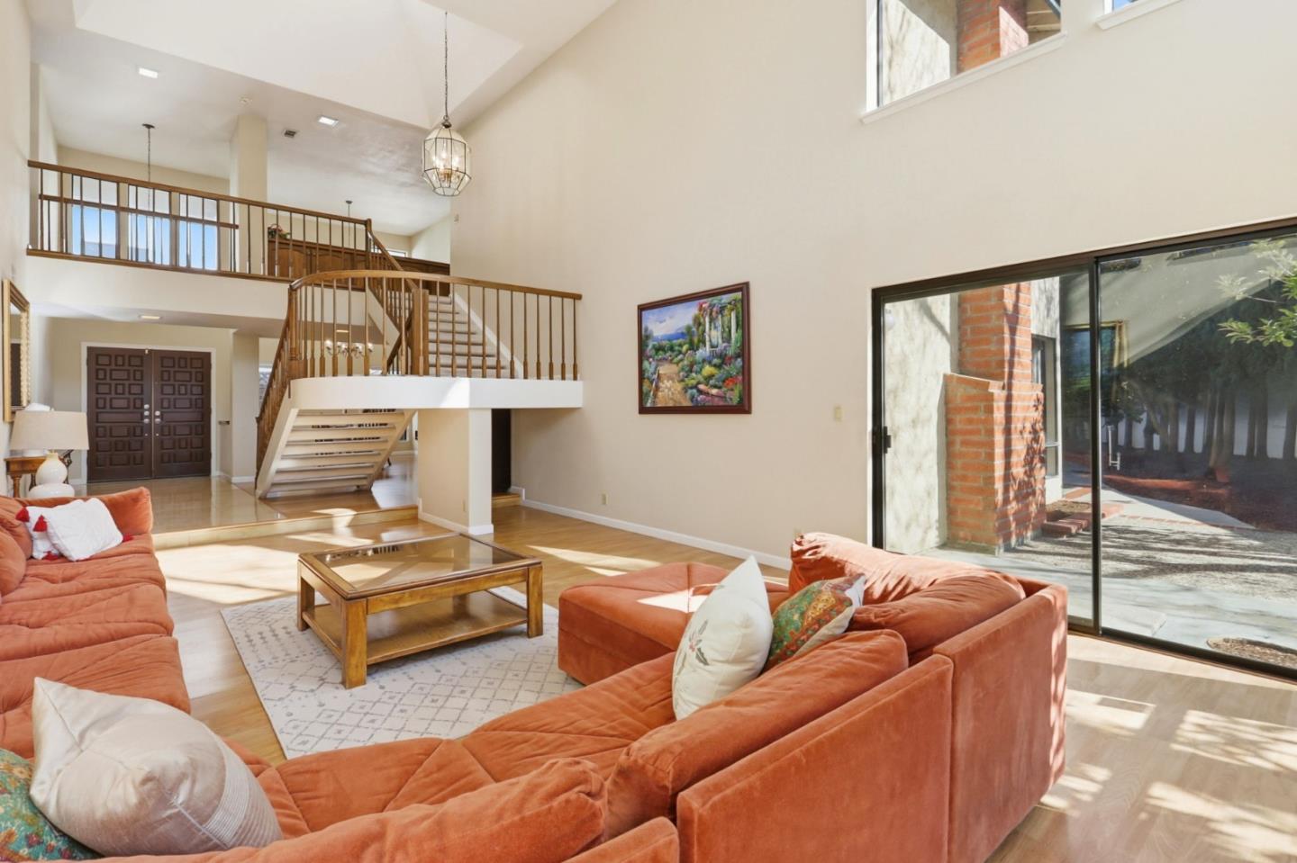 Detail Gallery Image 10 of 56 For 5948 Garlough Dr, San Jose,  CA 95123 - 4 Beds | 3 Baths