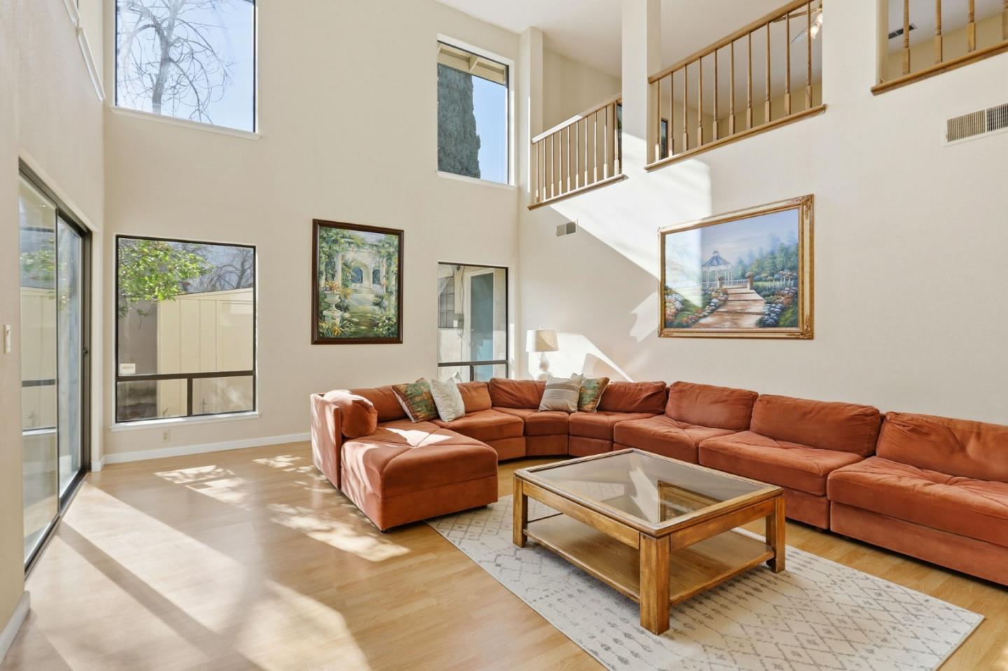 Detail Gallery Image 11 of 56 For 5948 Garlough Dr, San Jose,  CA 95123 - 4 Beds | 3 Baths