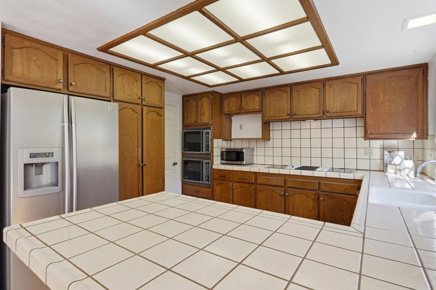 Detail Gallery Image 18 of 56 For 5948 Garlough Dr, San Jose,  CA 95123 - 4 Beds | 3 Baths