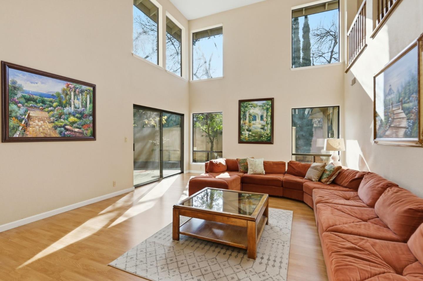 Detail Gallery Image 8 of 56 For 5948 Garlough Dr, San Jose,  CA 95123 - 4 Beds | 3 Baths