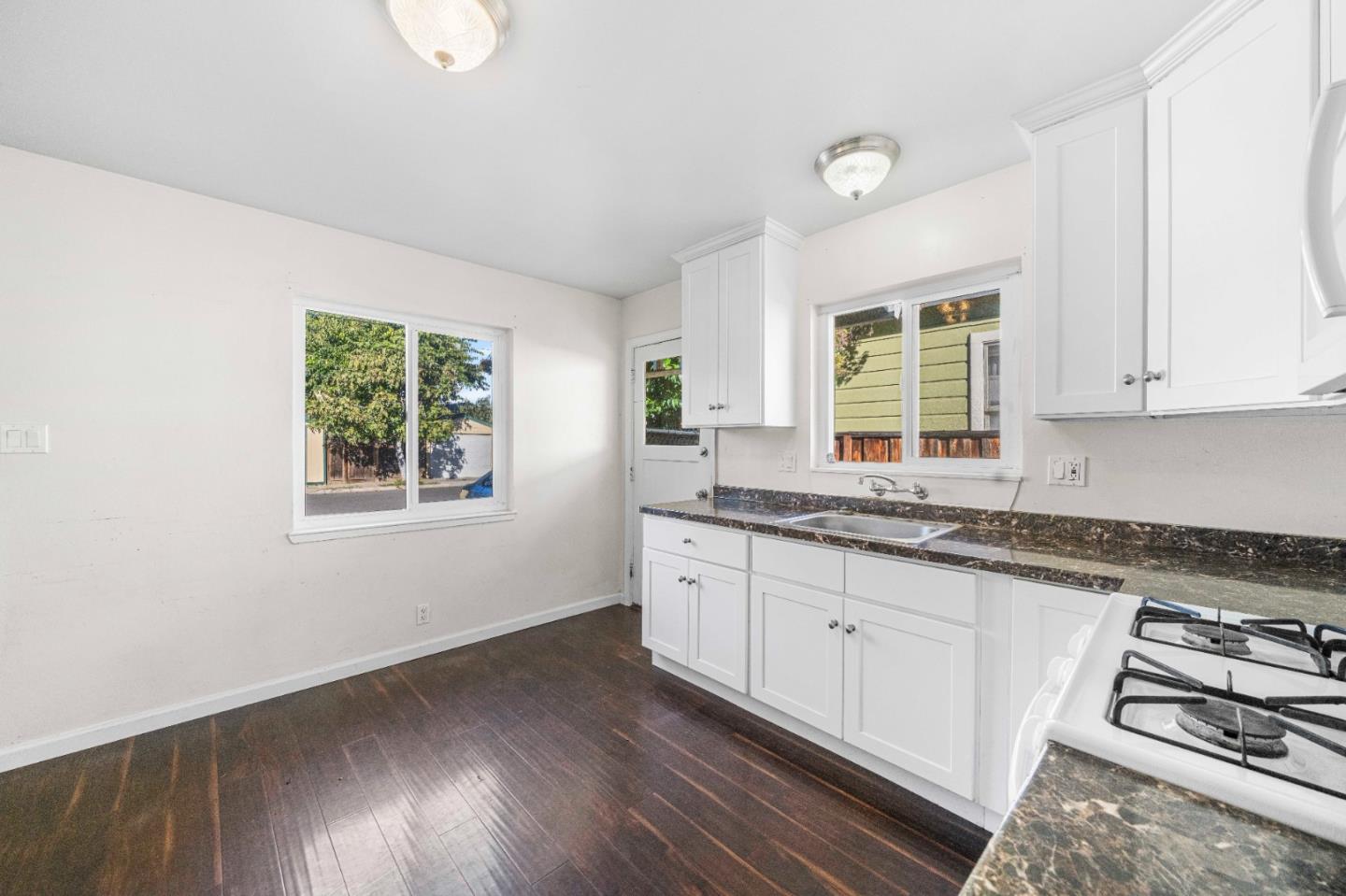 Detail Gallery Image 9 of 25 For 538 Fisk Ave, San Jose,  CA 95125 - 2 Beds | 1 Baths