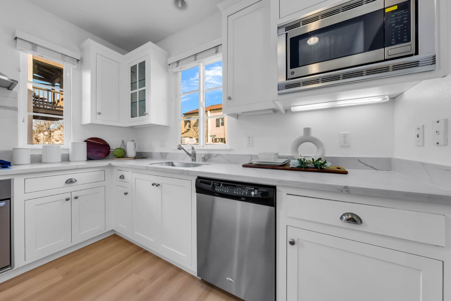 Detail Gallery Image 14 of 38 For 503 Palo Verde Cmn, Fremont,  CA 94539 - 4 Beds | 3/1 Baths