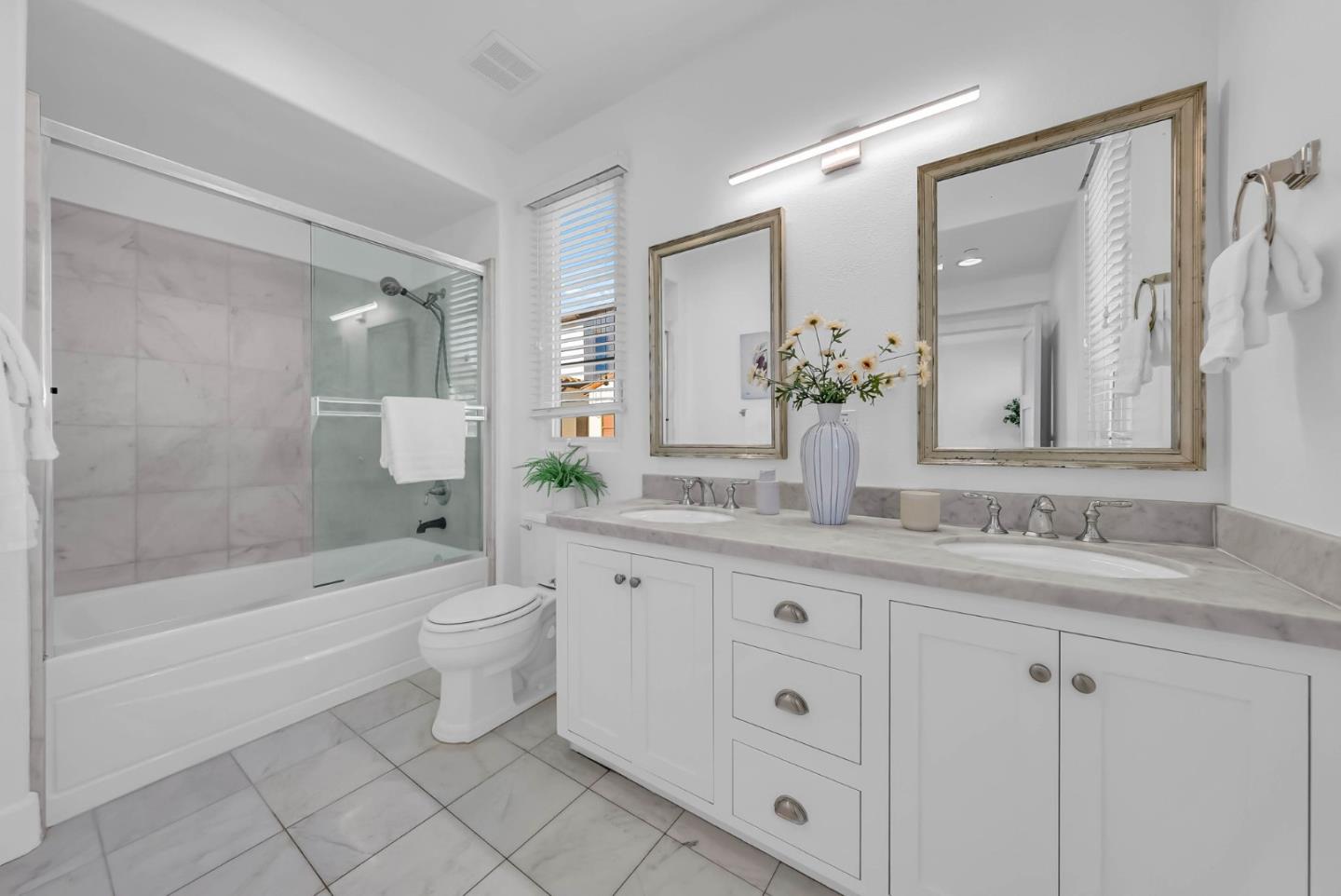 Detail Gallery Image 23 of 38 For 503 Palo Verde Cmn, Fremont,  CA 94539 - 4 Beds | 3/1 Baths