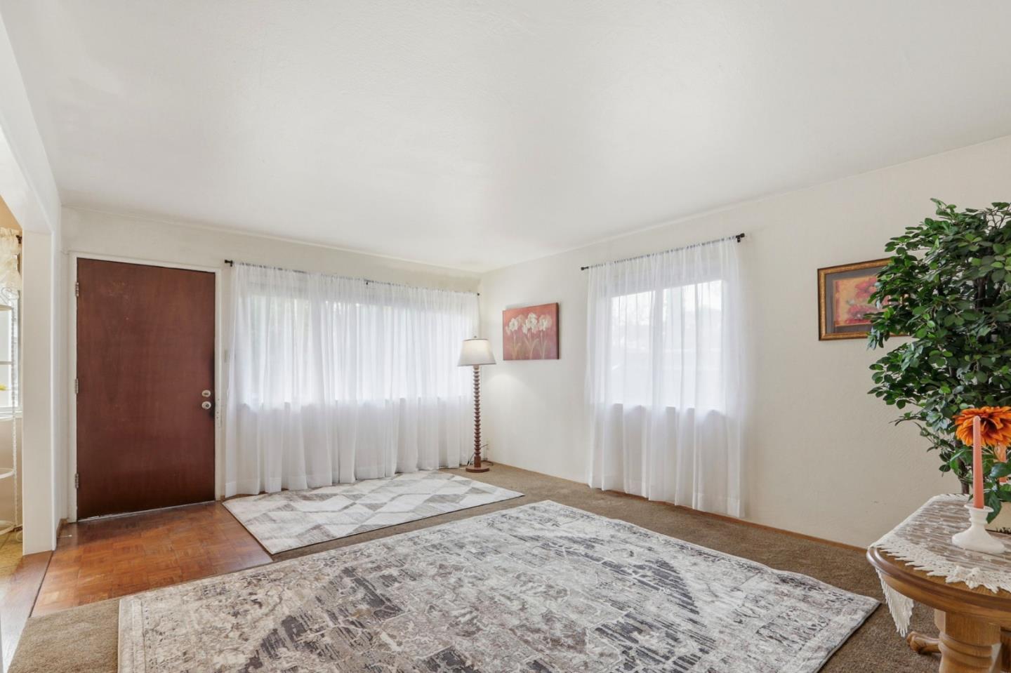 Detail Gallery Image 18 of 45 For 10614 Merriman Rd, Cupertino,  CA 95014 - 3 Beds | 1 Baths