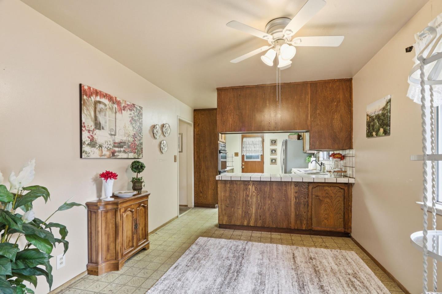 Detail Gallery Image 22 of 45 For 10614 Merriman Rd, Cupertino,  CA 95014 - 3 Beds | 1 Baths