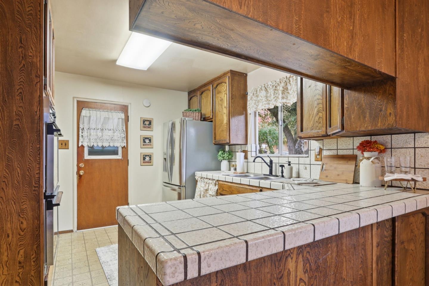 Detail Gallery Image 24 of 45 For 10614 Merriman Rd, Cupertino,  CA 95014 - 3 Beds | 1 Baths