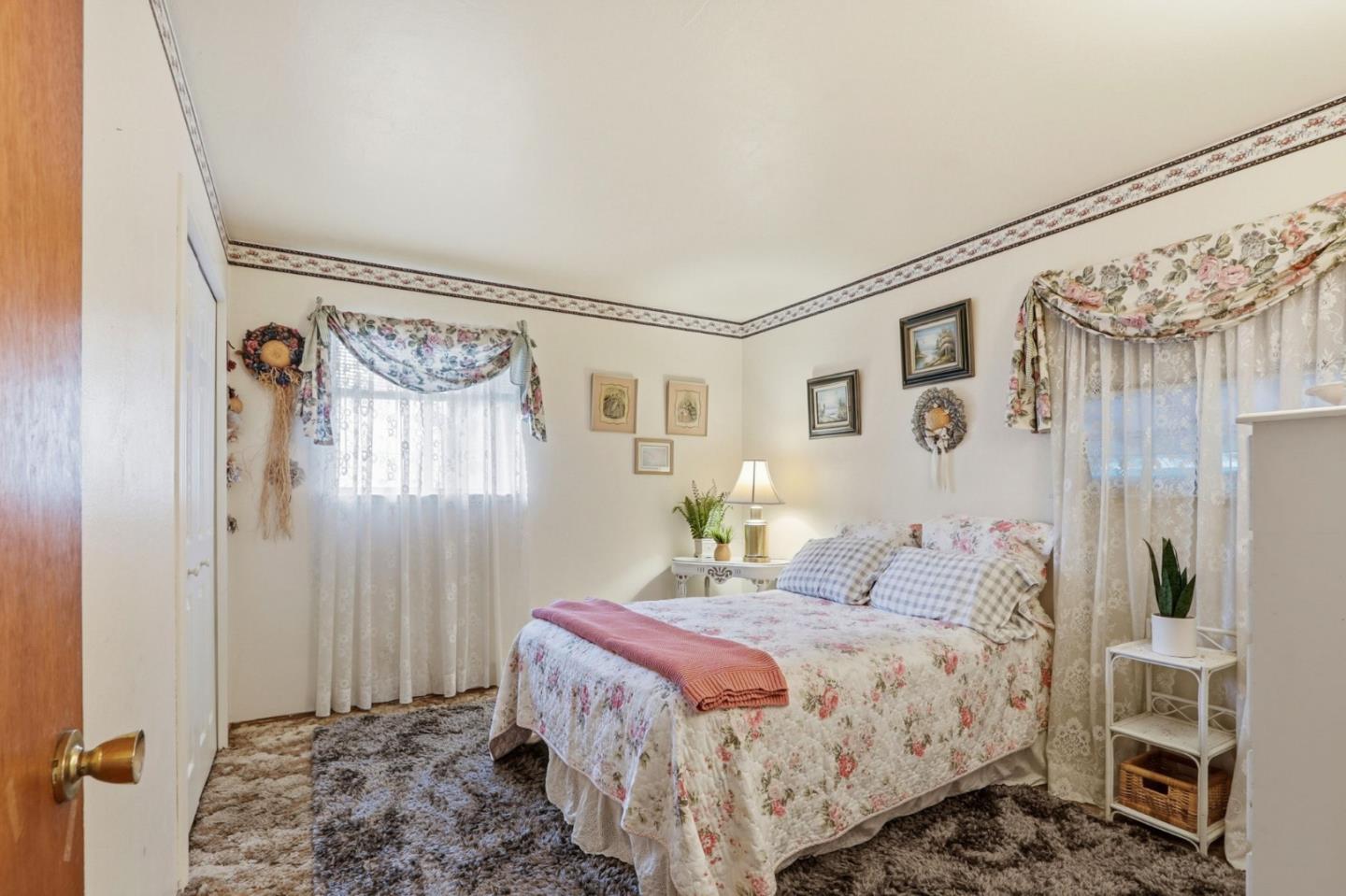 Detail Gallery Image 27 of 45 For 10614 Merriman Rd, Cupertino,  CA 95014 - 3 Beds | 1 Baths