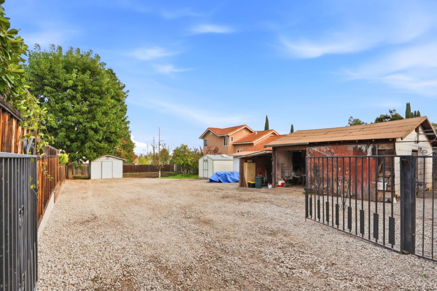 Detail Gallery Image 39 of 45 For 10614 Merriman Rd, Cupertino,  CA 95014 - 3 Beds | 1 Baths