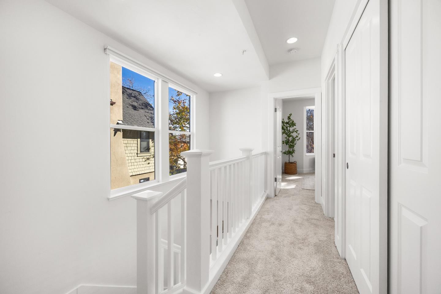 Detail Gallery Image 19 of 44 For 242 Cypress Park, Santa Cruz,  CA 95060 - 2 Beds | 1/1 Baths