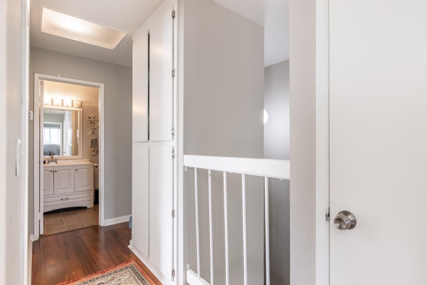 Detail Gallery Image 10 of 15 For 1883 Cherokee Dr #3,  Salinas,  CA 93906 - 3 Beds | 1/1 Baths