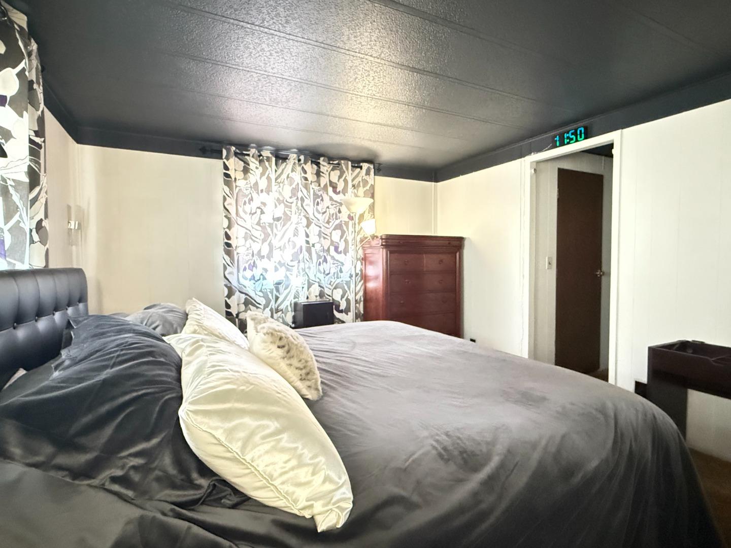 Detail Gallery Image 9 of 21 For 5450 Monterey Hwy #143,  San Jose,  CA 95111 - 3 Beds | 2 Baths