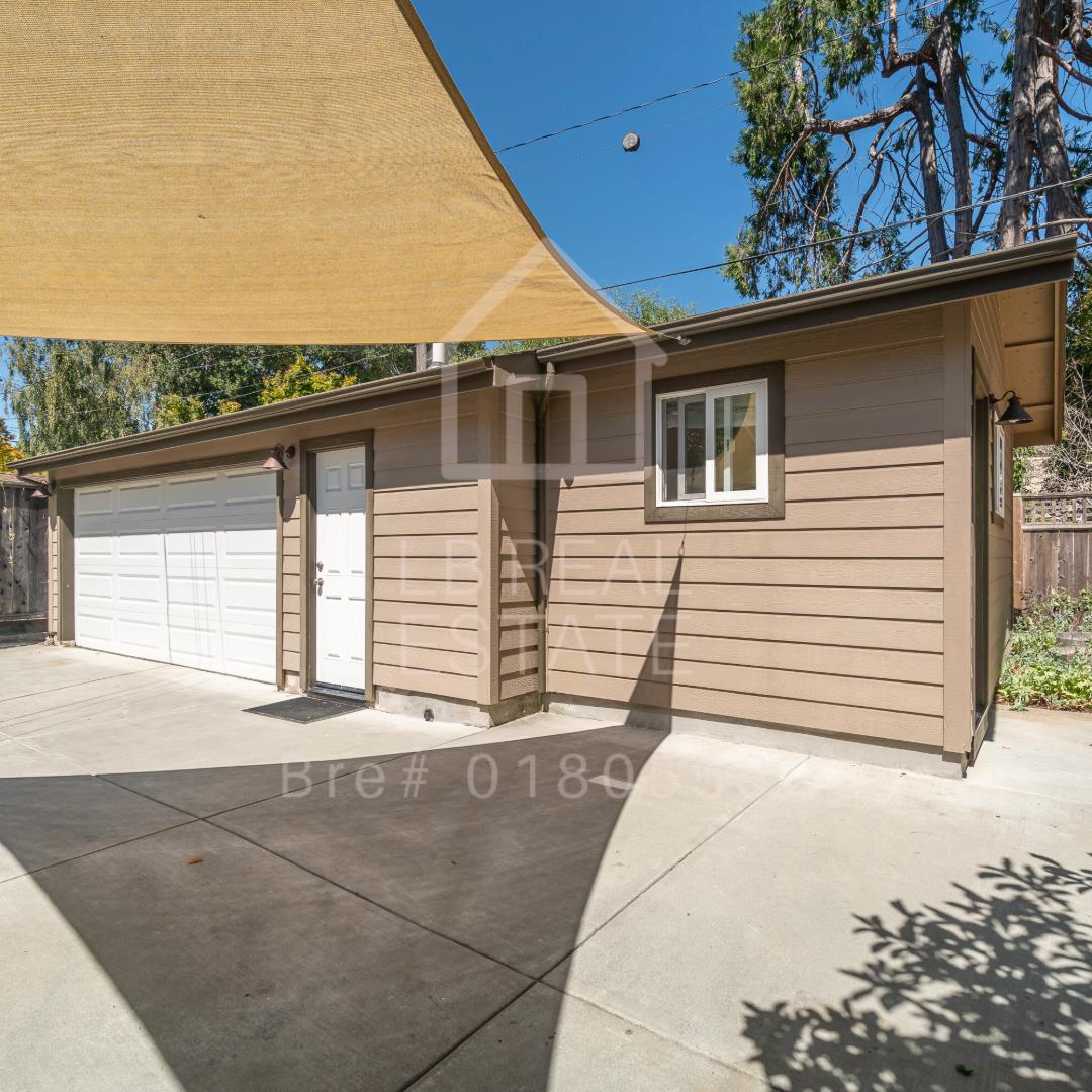 Detail Gallery Image 12 of 16 For 1382 Sir Francis Drake, San Anselmo,  CA 94960 - 2 Beds | 1 Baths