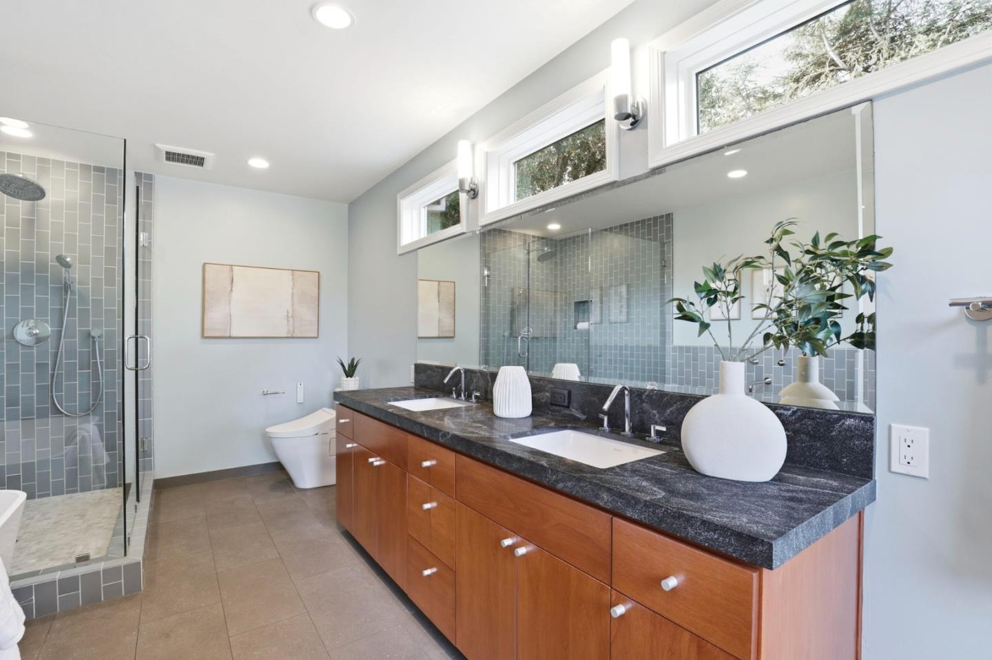 Detail Gallery Image 22 of 35 For 145 Cornell Rd, Menlo Park,  CA 94025 - 4 Beds | 3 Baths