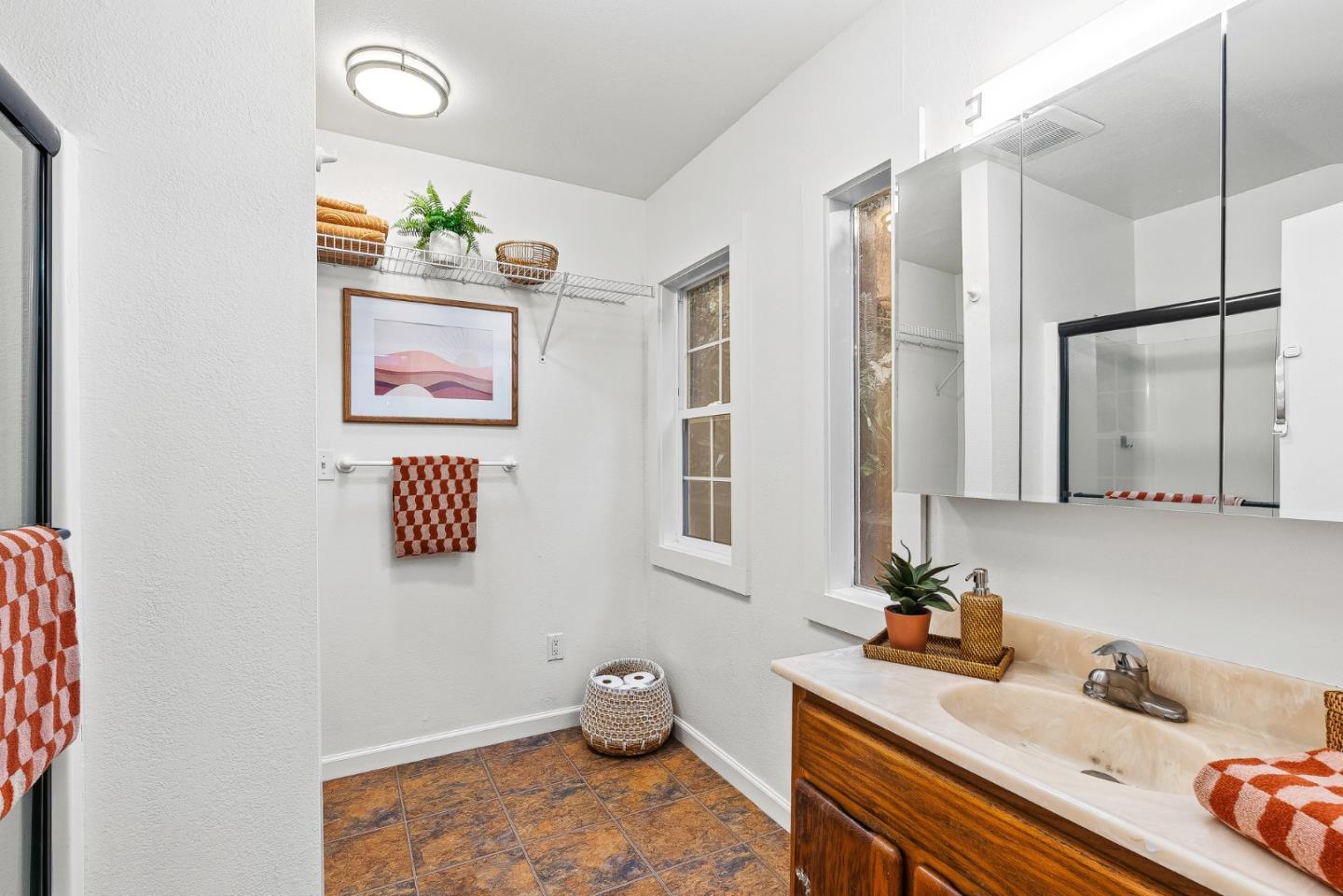 Detail Gallery Image 18 of 41 For 610 Nelson Rd, Scotts Valley,  CA 95066 - 1 Beds | 1 Baths