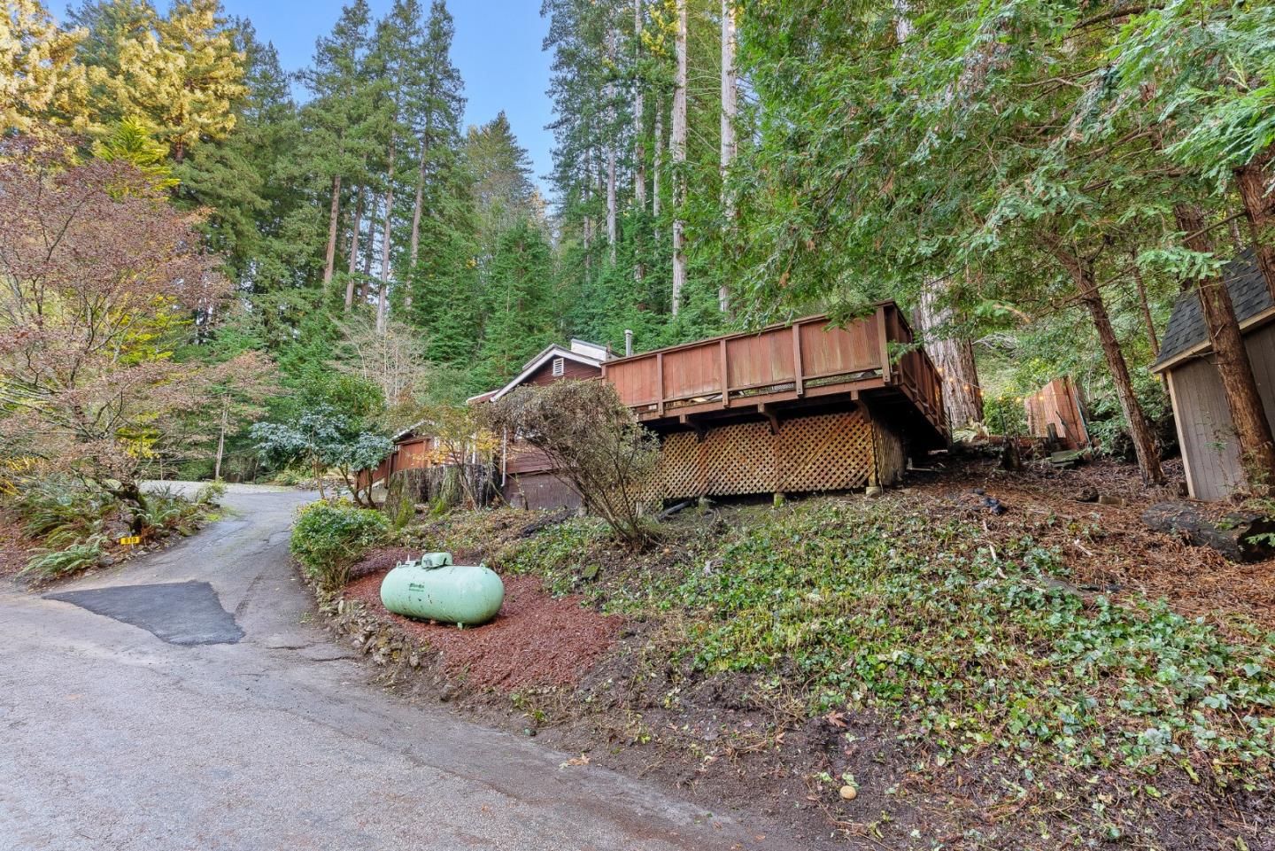 Detail Gallery Image 4 of 41 For 610 Nelson Rd, Scotts Valley,  CA 95066 - 1 Beds | 1 Baths