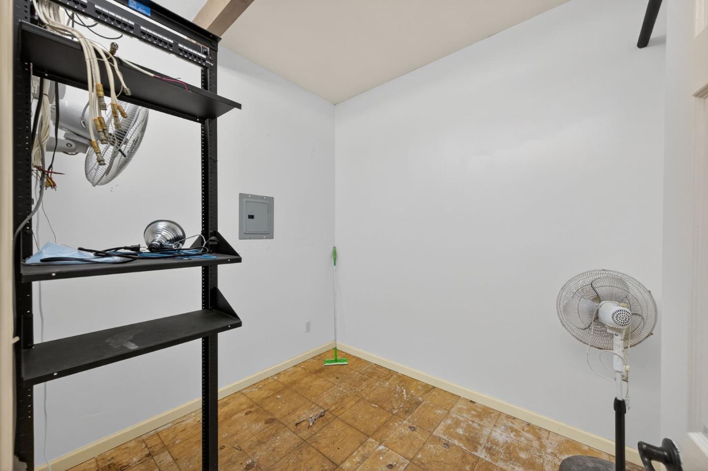 Detail Gallery Image 36 of 43 For 20 S Linden Ave 3b,  South San Francisco,  CA 94080 - – Beds | – Baths