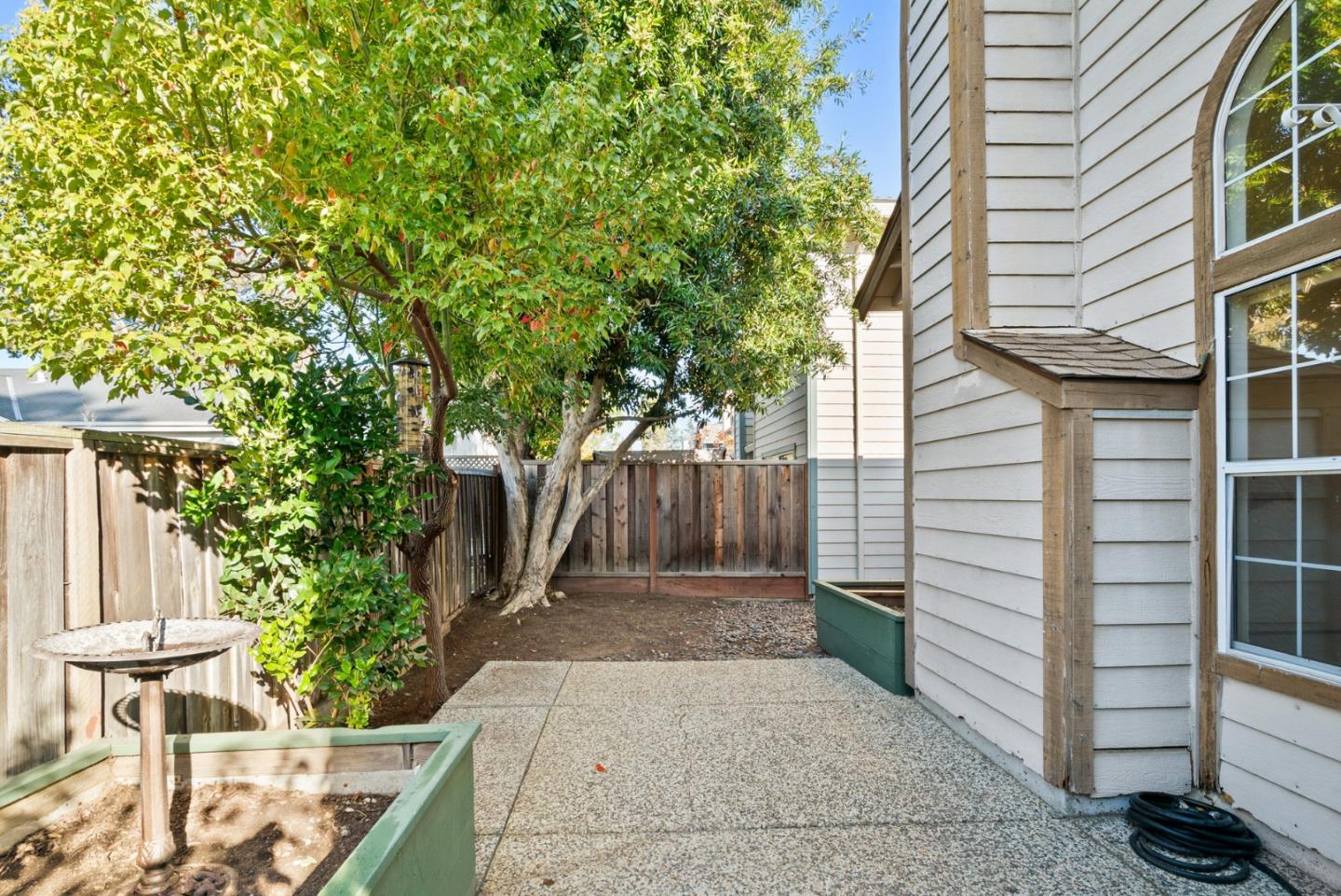 Detail Gallery Image 33 of 33 For 915 Kara Way, Campbell,  CA 95008 - 3 Beds | 2/1 Baths