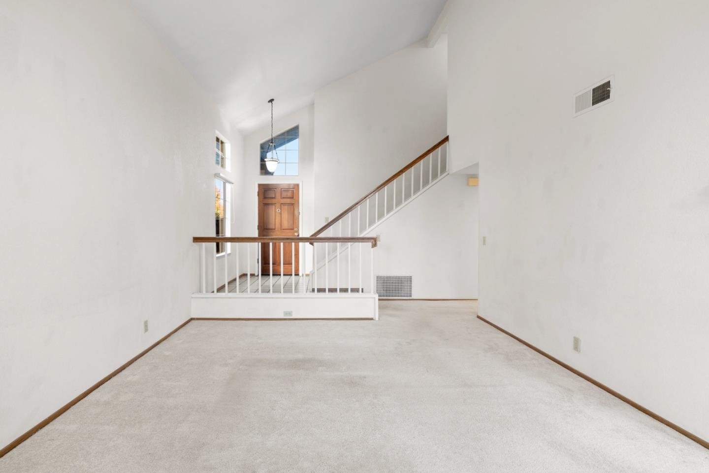 Detail Gallery Image 9 of 33 For 915 Kara Way, Campbell,  CA 95008 - 3 Beds | 2/1 Baths