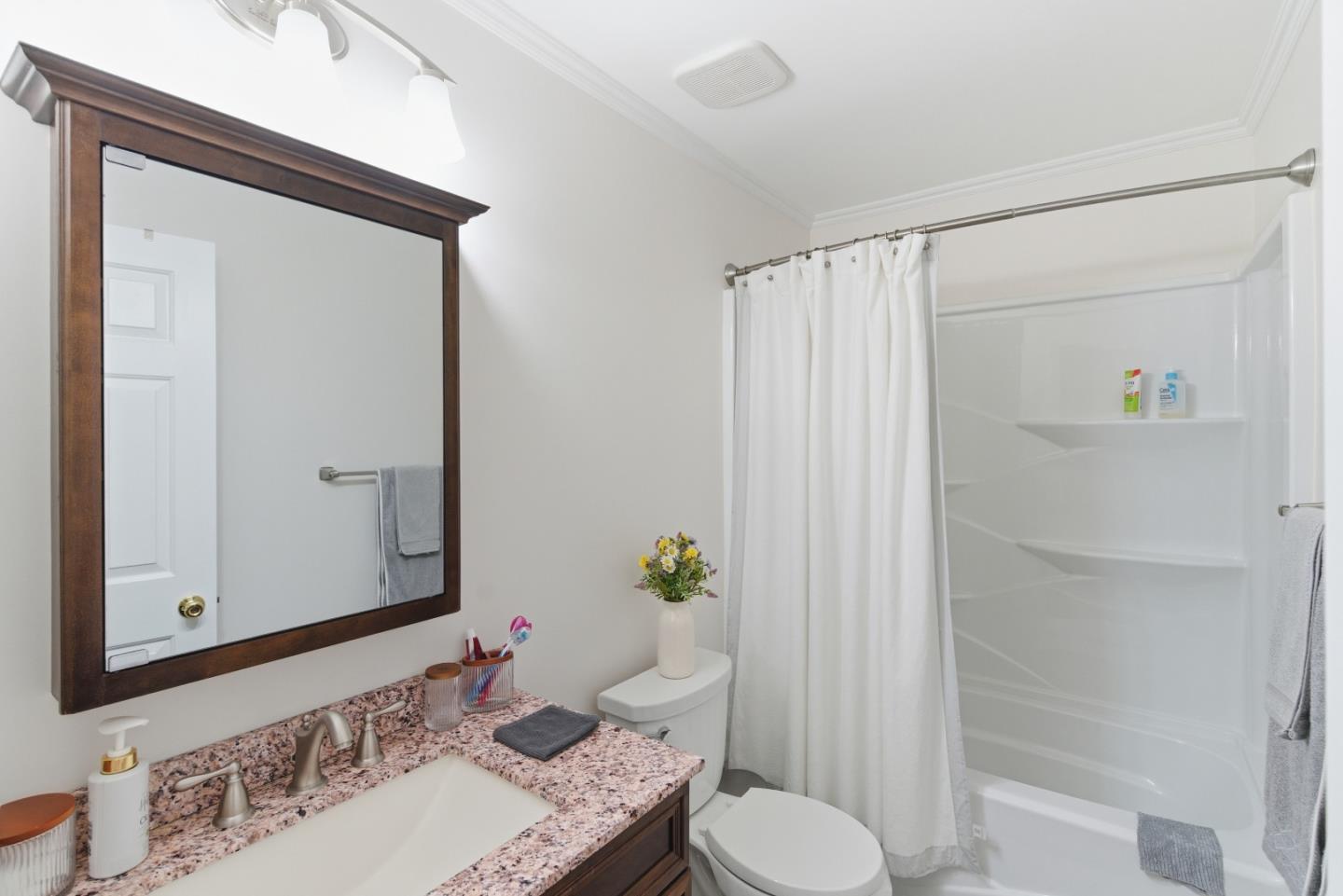 Detail Gallery Image 21 of 33 For 7066 Cypress Point Ct, San Jose,  CA 95139 - 3 Beds | 2/1 Baths