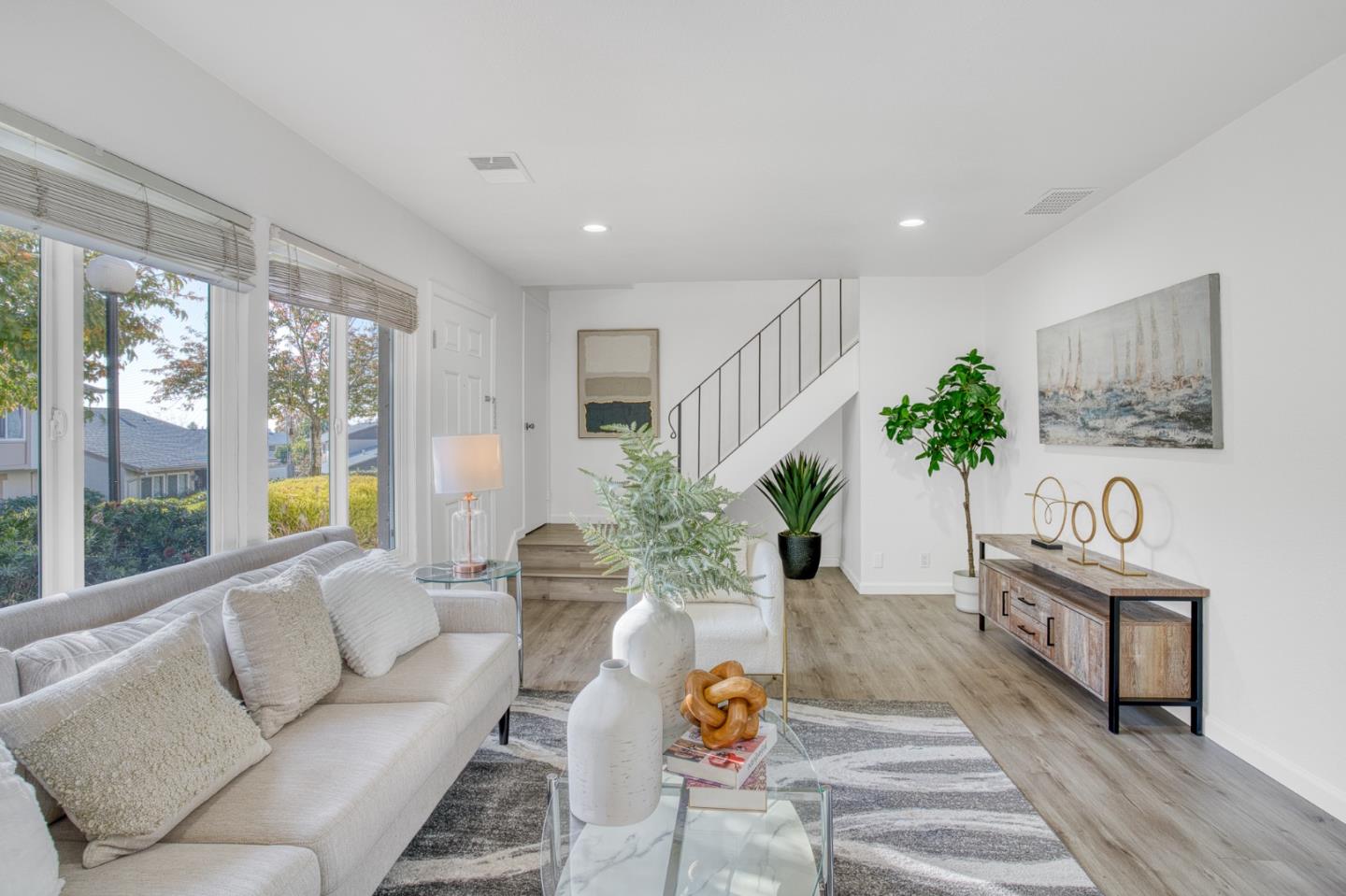 Photo #7: ML82028682 Listing: Photo #7