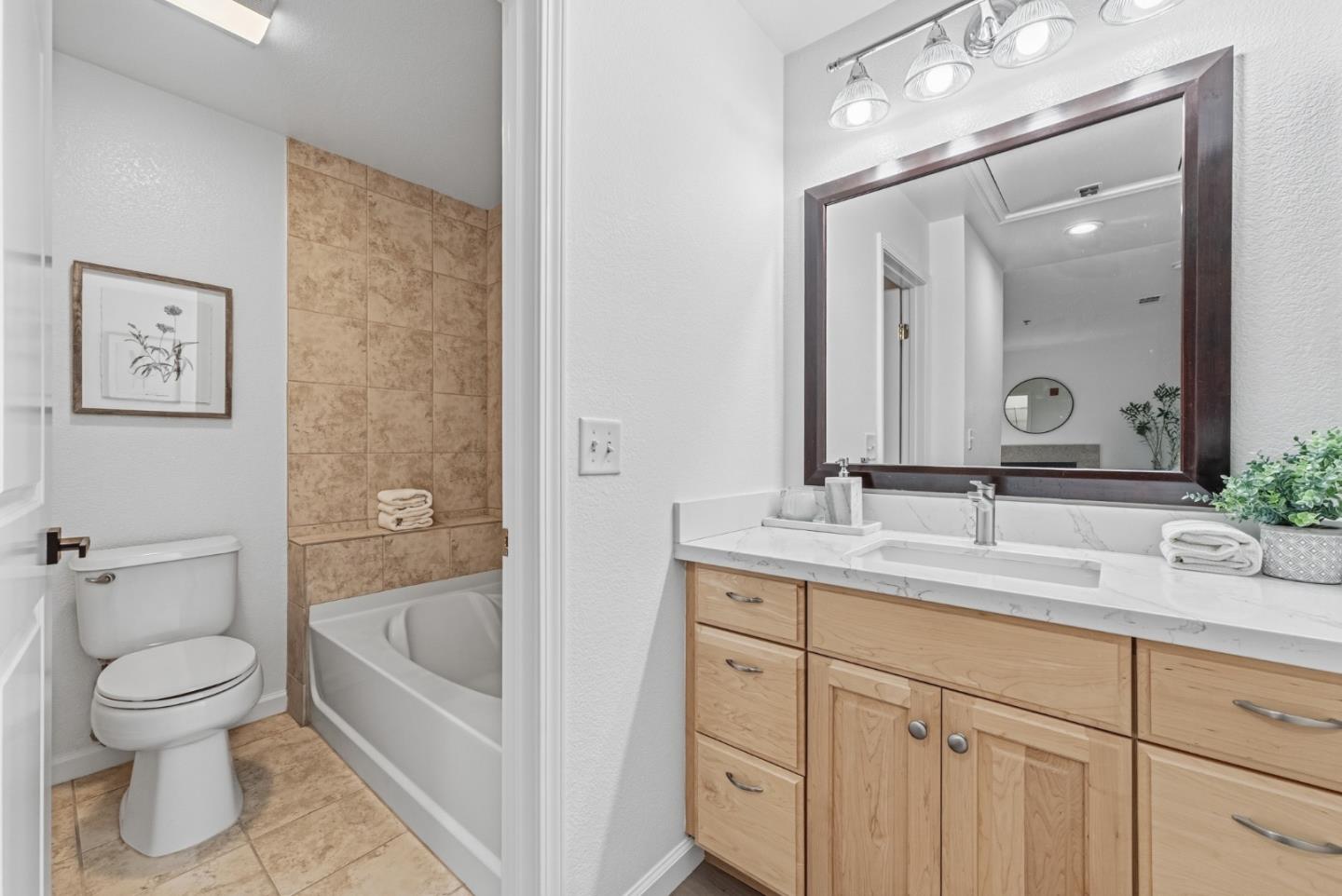Detail Gallery Image 23 of 36 For 627 E El Camino Real #106,  Sunnyvale,  CA 94087 - 2 Beds | 2/1 Baths