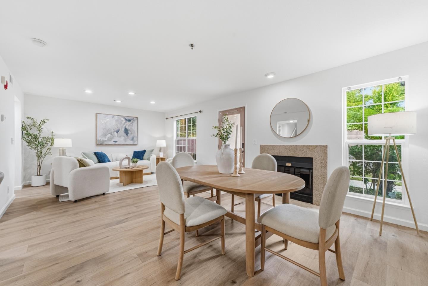 Detail Gallery Image 7 of 36 For 627 E El Camino Real #106,  Sunnyvale,  CA 94087 - 2 Beds | 2/1 Baths