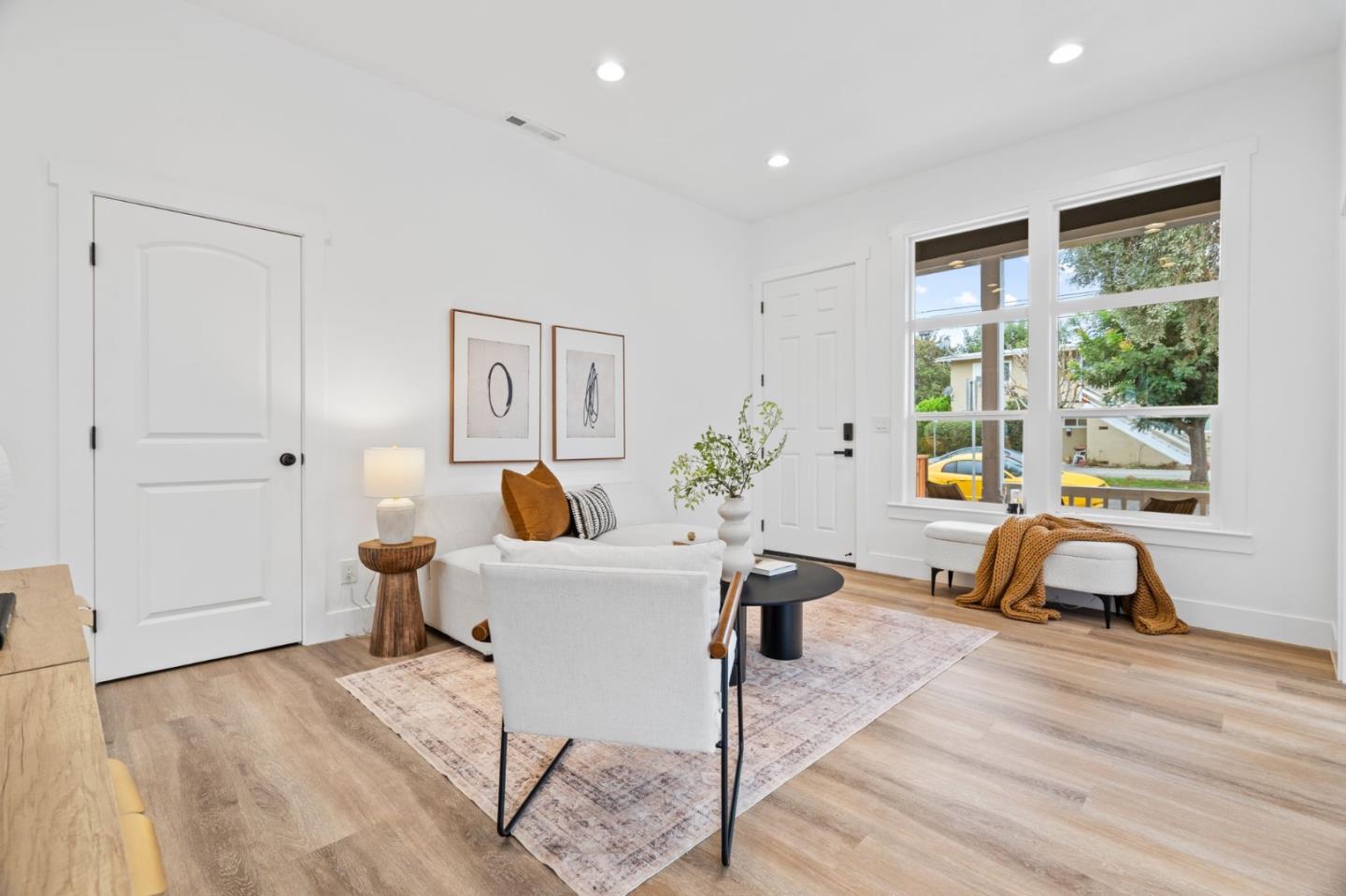 Detail Gallery Image 6 of 30 For 396 S 18th St, San Jose,  CA 95116 - – Beds | – Baths