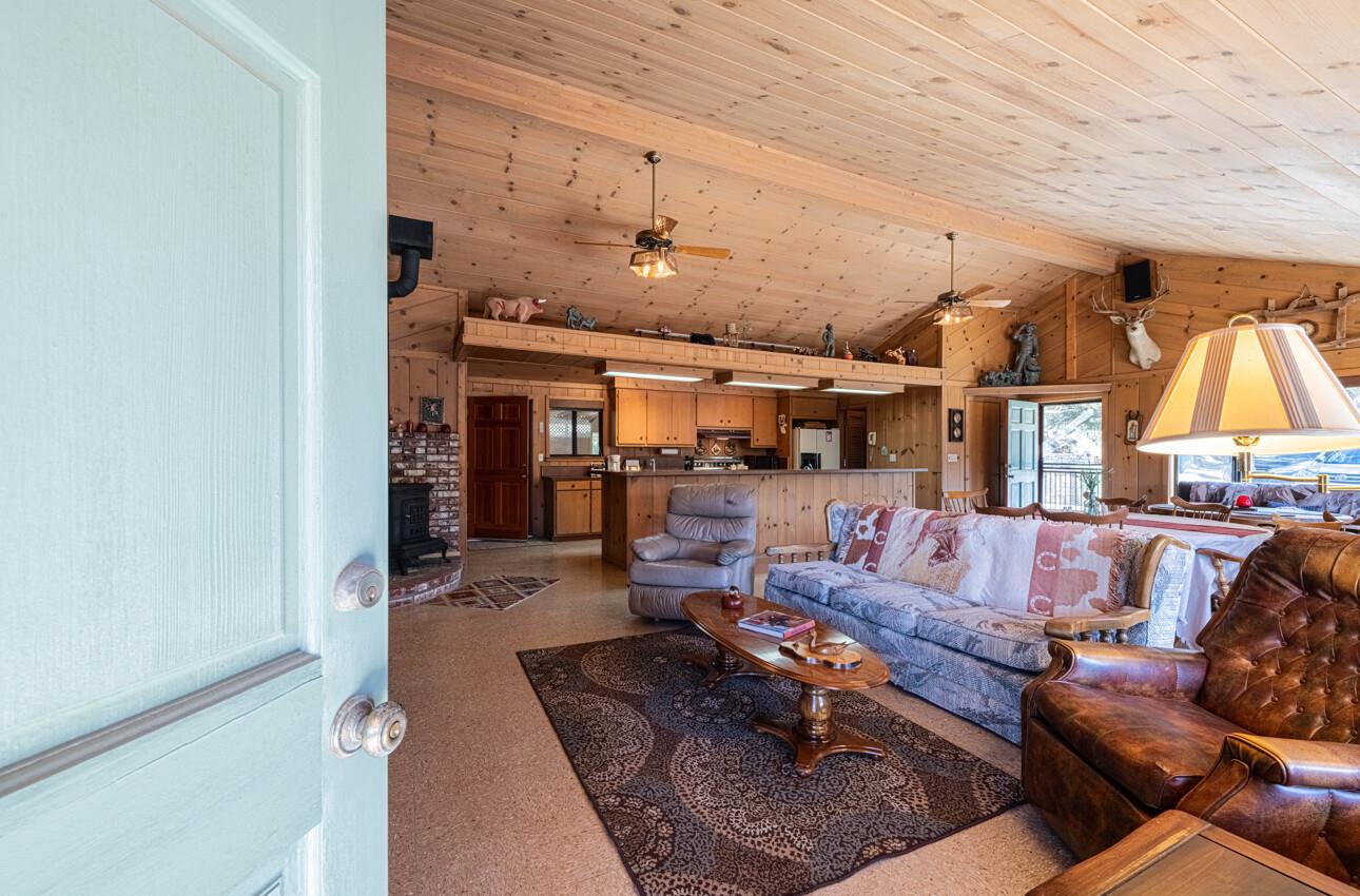 Detail Gallery Image 12 of 35 For 33900 Fabry Rd, Soledad,  CA 93960 - 2 Beds | 1/1 Baths