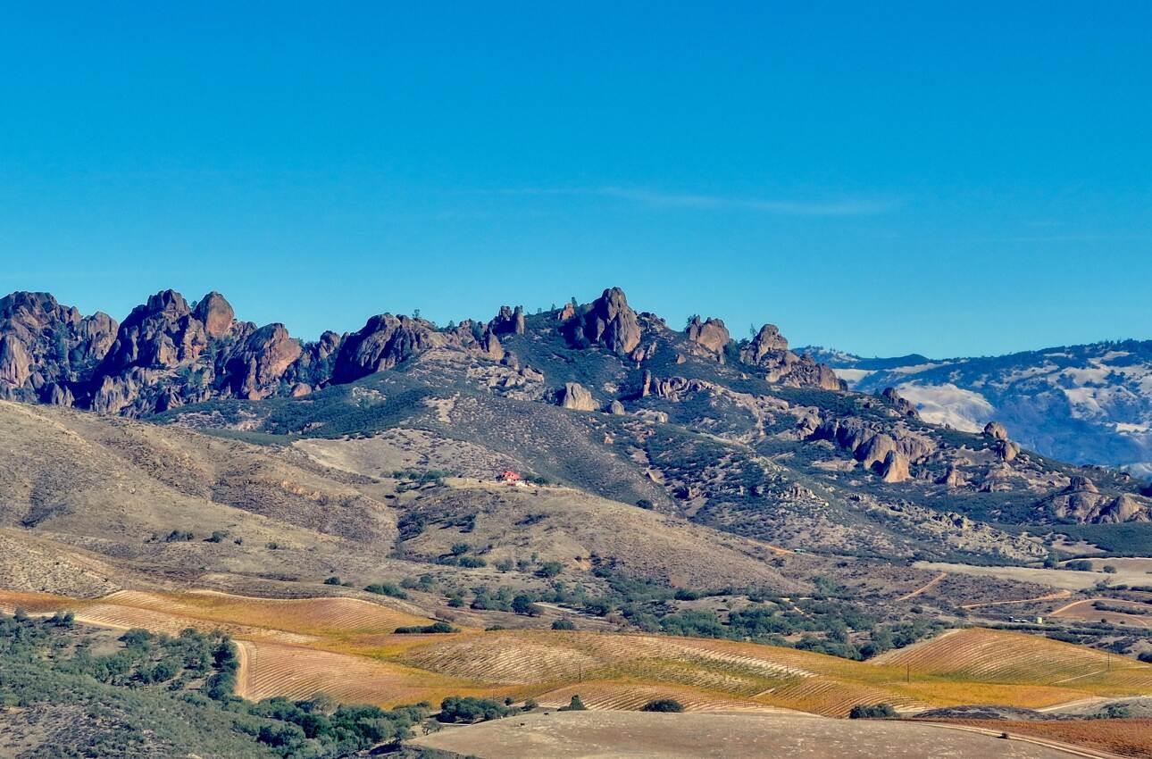 Detail Gallery Image 4 of 35 For 33900 Fabry Rd, Soledad,  CA 93960 - 2 Beds | 1/1 Baths