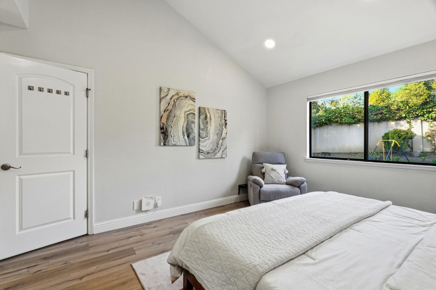 Detail Gallery Image 13 of 27 For 586 Old Evans Rd, Milpitas,  CA 95035 - 3 Beds | 2 Baths