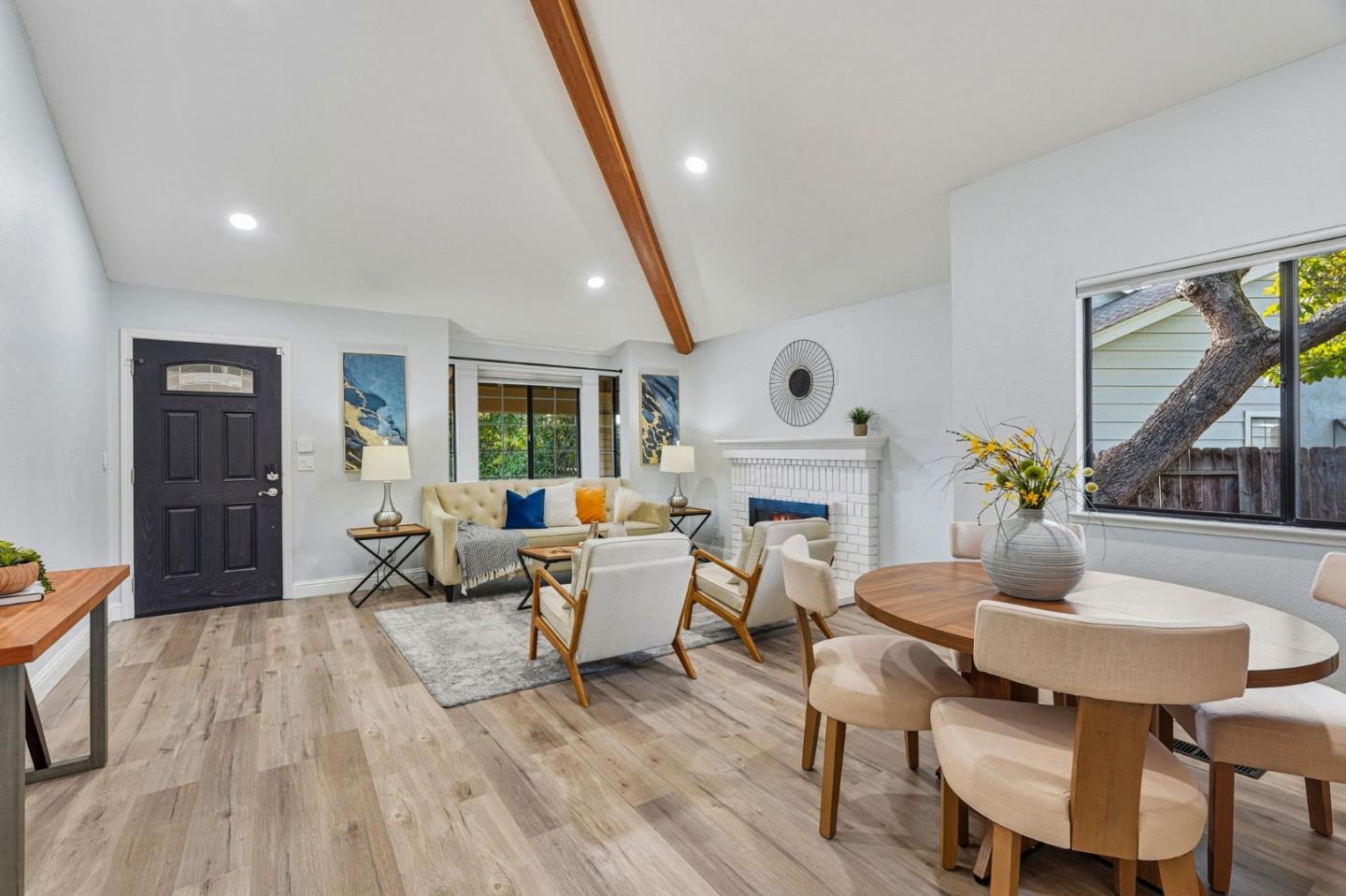 Detail Gallery Image 7 of 27 For 586 Old Evans Rd, Milpitas,  CA 95035 - 3 Beds | 2 Baths