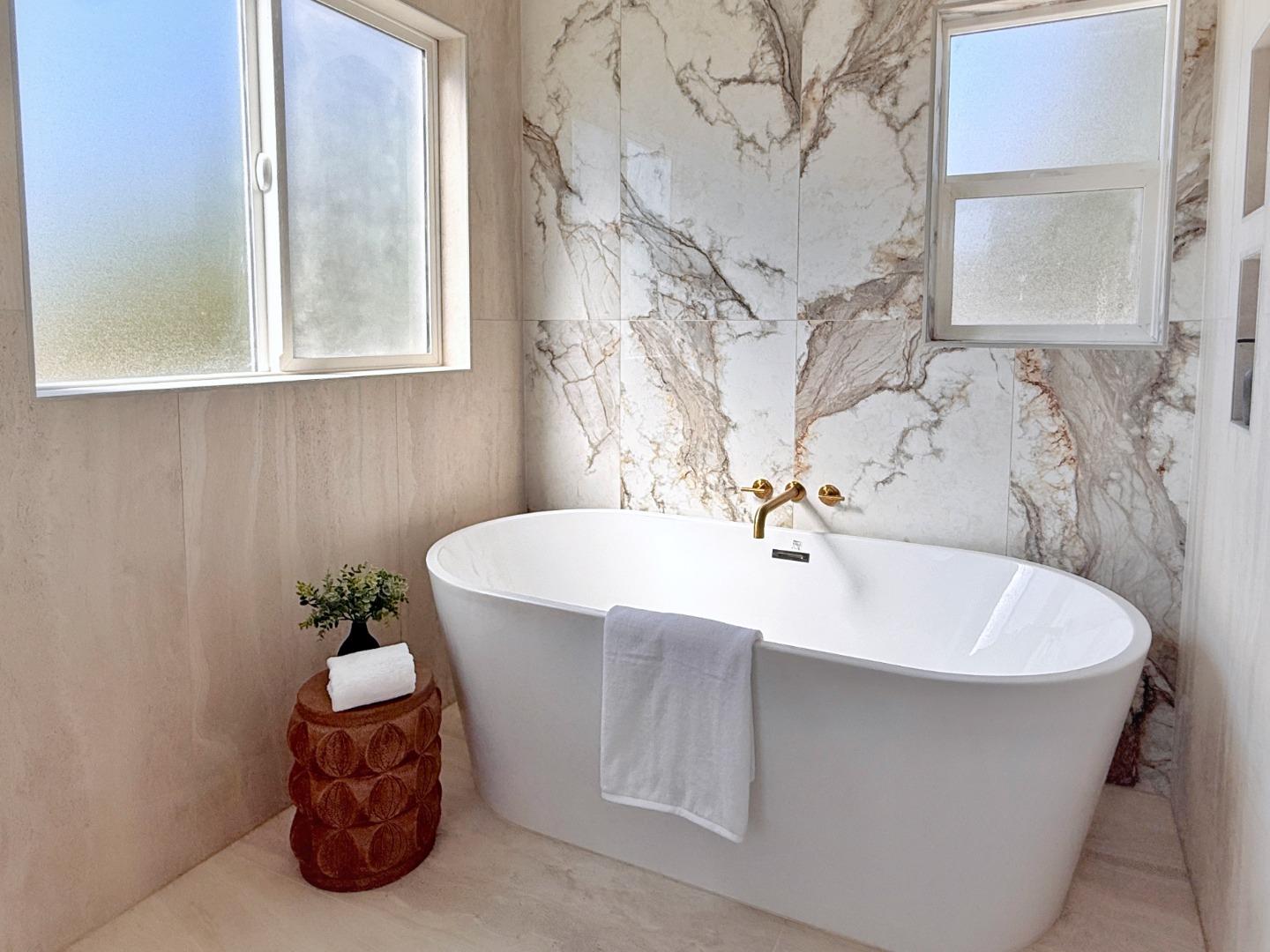 Detail Gallery Image 4 of 18 For 824 Jones Way, Campbell,  CA 95008 - 3 Beds | 2 Baths