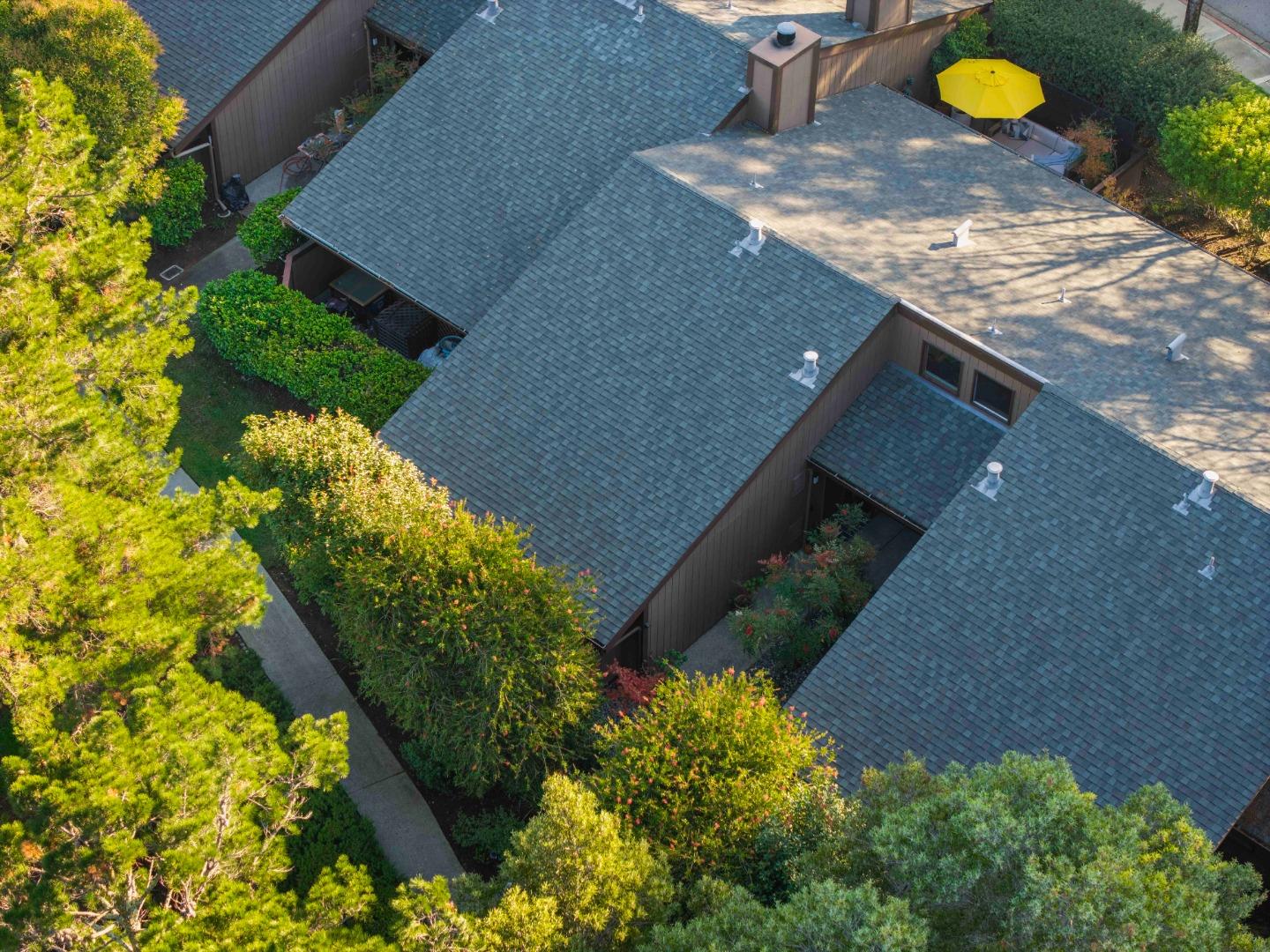 Detail Gallery Image 34 of 35 For 1115 Crestview Dr #2,  San Carlos,  CA 94070 - 2 Beds | 2 Baths