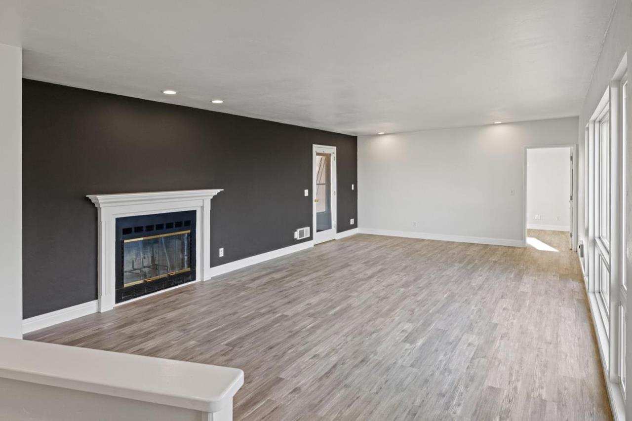 Detail Gallery Image 10 of 16 For 451 Laureles Grade, Carmel Valley,  CA 93924 - 3 Beds | 2/1 Baths