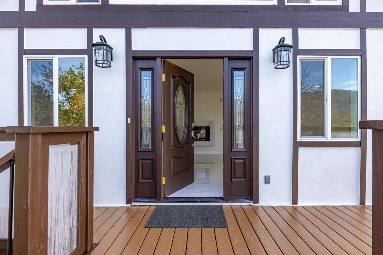 Detail Gallery Image 3 of 16 For 451 Laureles Grade, Carmel Valley,  CA 93924 - 3 Beds | 2/1 Baths