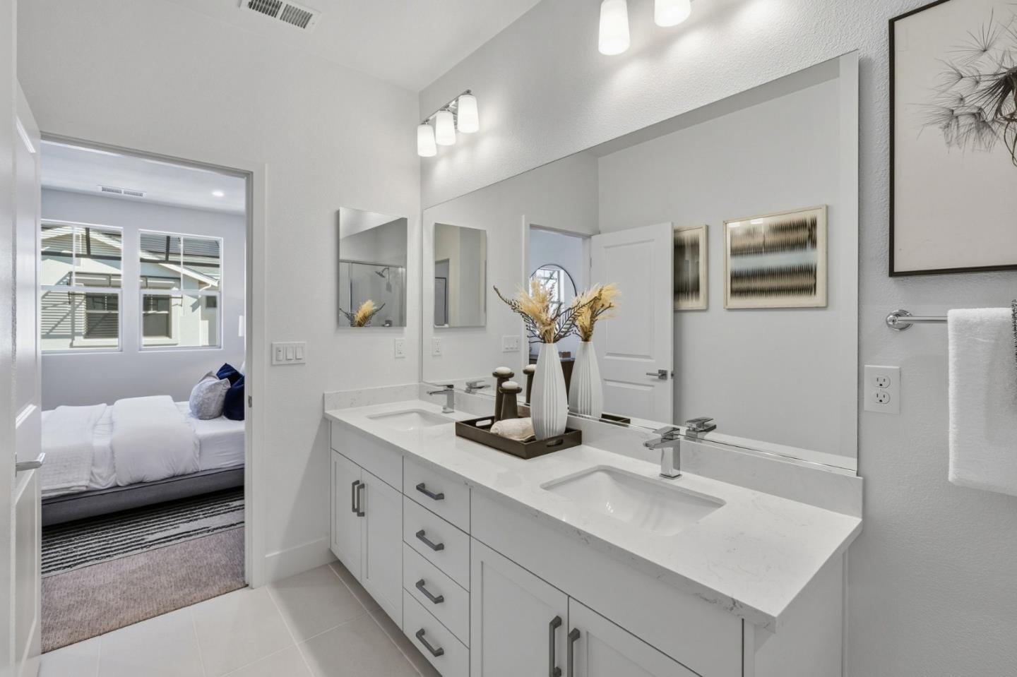 Detail Gallery Image 16 of 26 For 200 Oak Cir, Walnut Creek,  CA 94597 - 4 Beds | 3 Baths