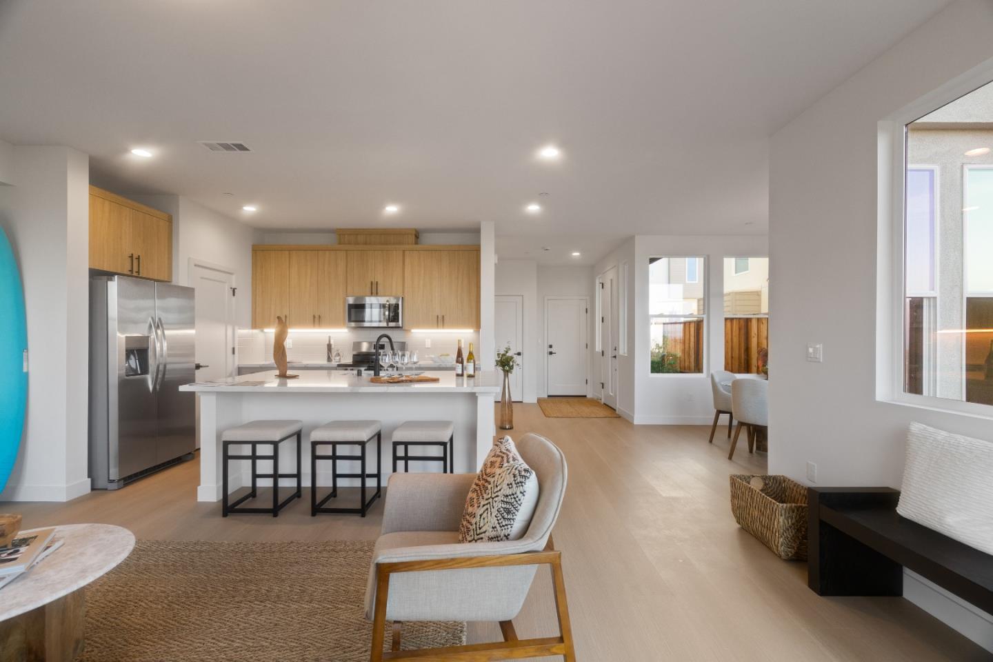 Detail Gallery Image 12 of 37 For 821 Fassler Ave, Pacifica,  CA 94044 - 3 Beds | 2/1 Baths