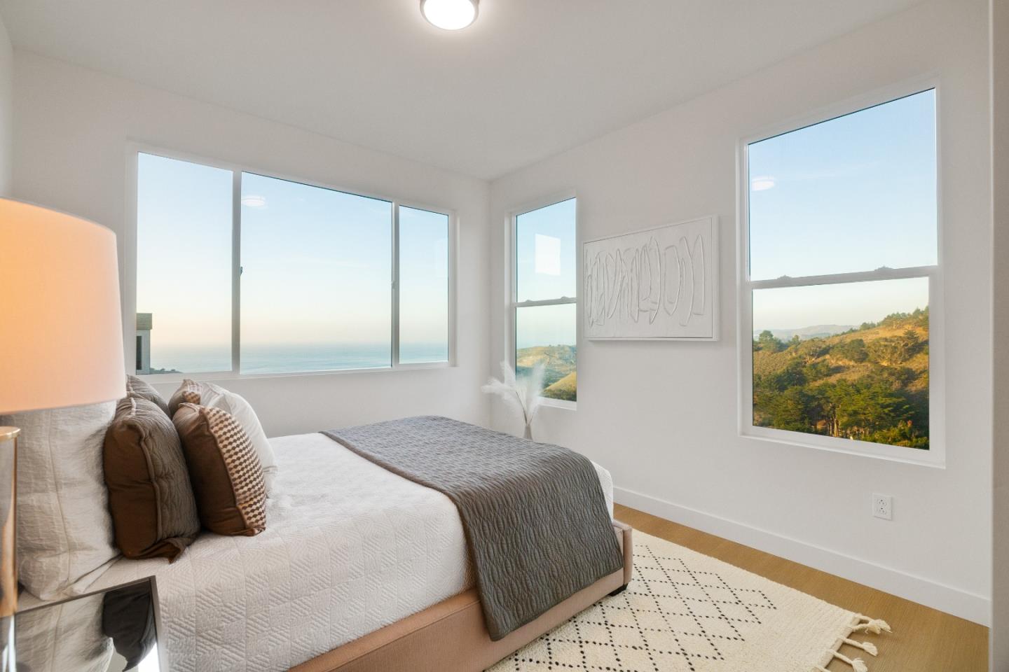 Detail Gallery Image 29 of 37 For 821 Fassler Ave, Pacifica,  CA 94044 - 3 Beds | 2/1 Baths