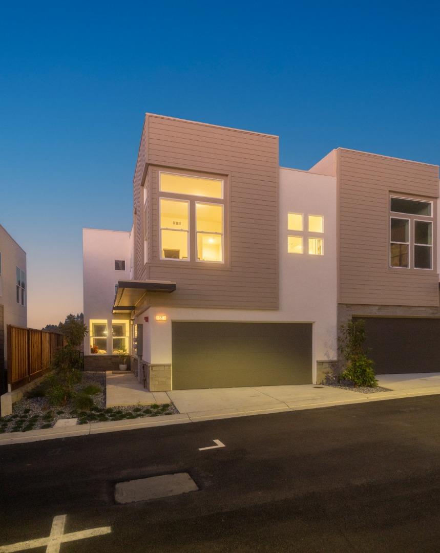 Detail Gallery Image 34 of 37 For 821 Fassler Ave, Pacifica,  CA 94044 - 3 Beds | 2/1 Baths