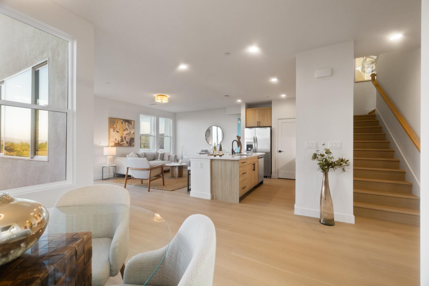 Detail Gallery Image 5 of 37 For 821 Fassler Ave, Pacifica,  CA 94044 - 3 Beds | 2/1 Baths