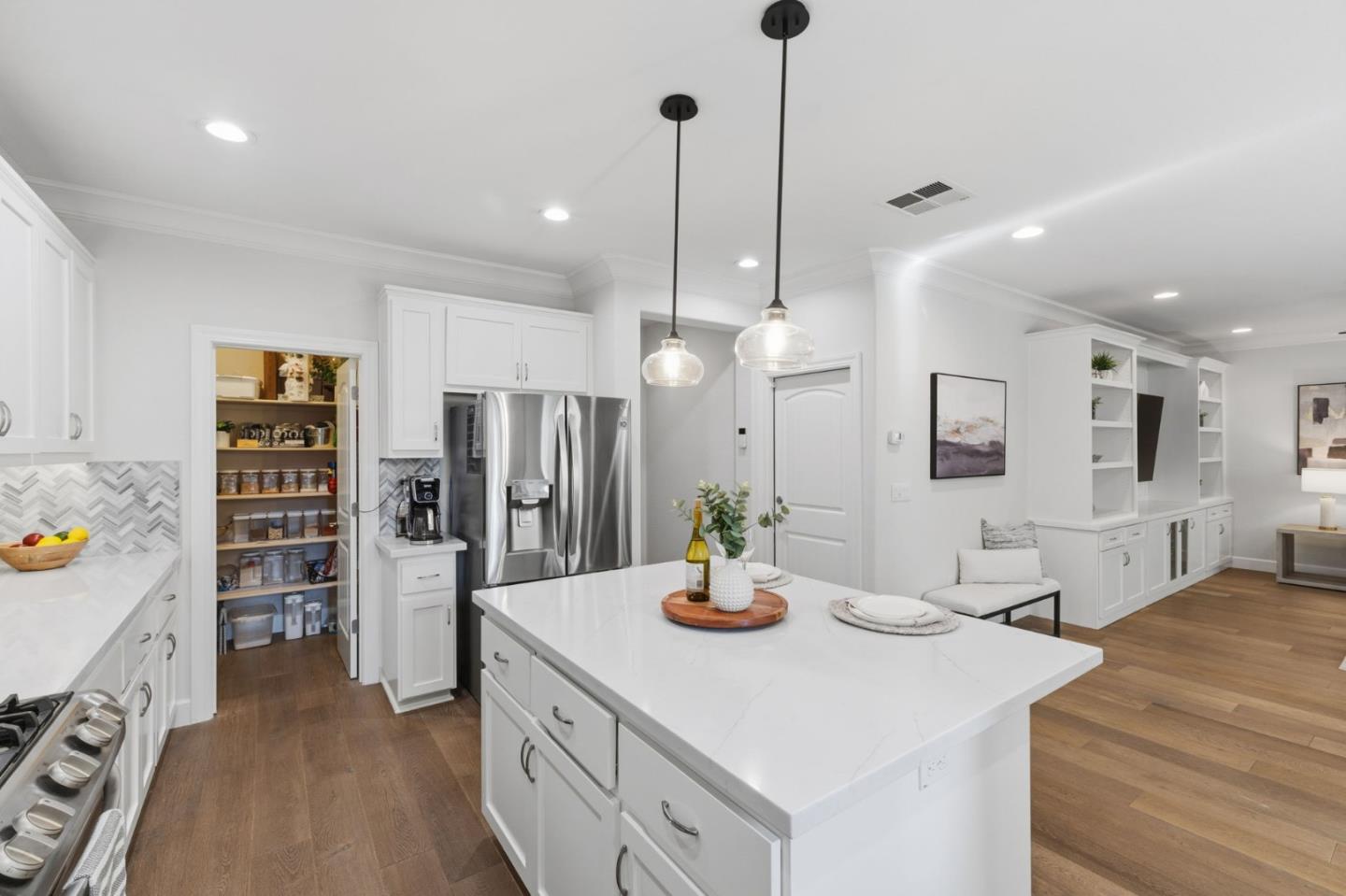 Detail Gallery Image 12 of 40 For 5521 Southcrest Way, San Jose,  CA 95123 - 4 Beds | 3 Baths