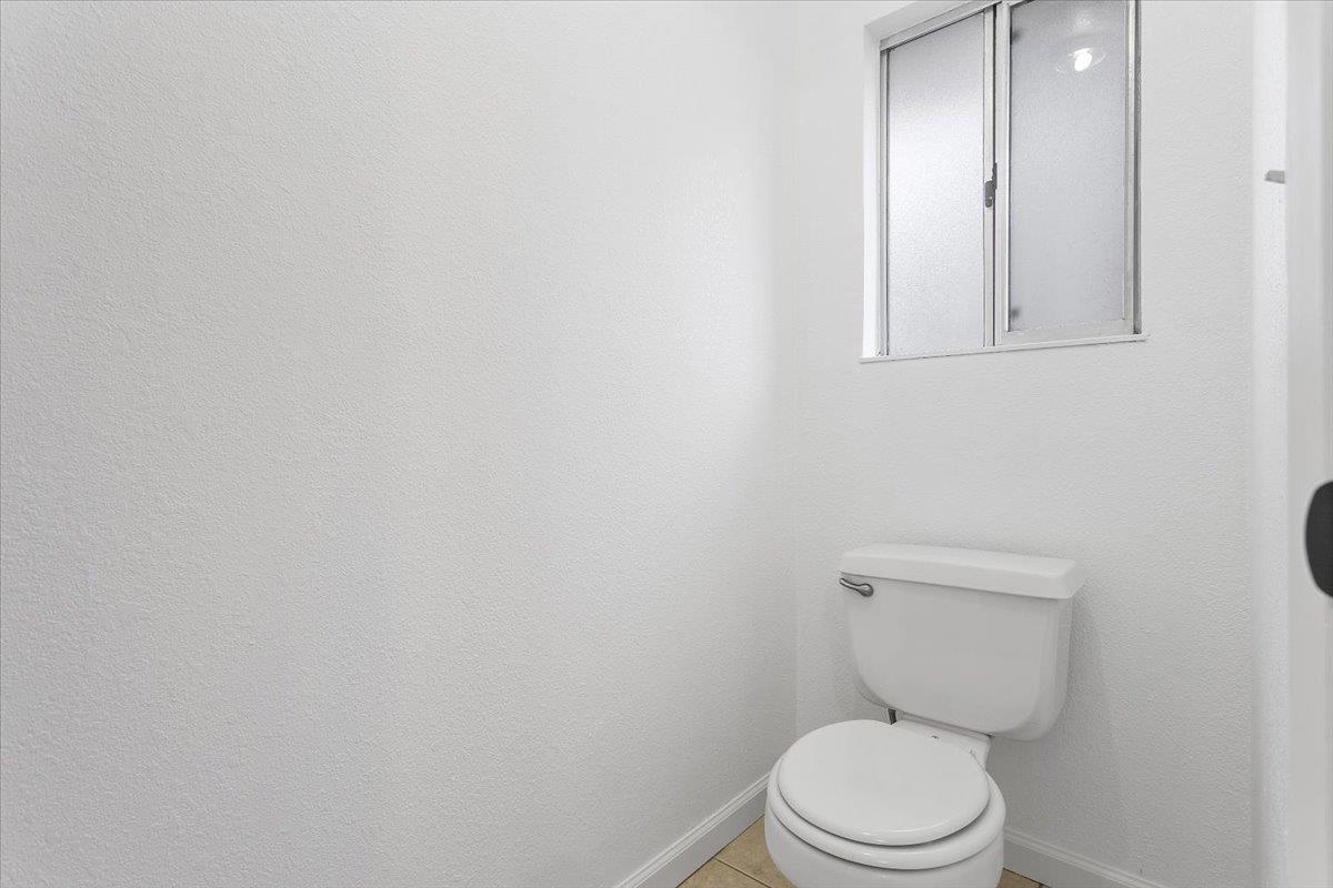 Detail Gallery Image 32 of 38 For 136 Olympic Dr, Vallejo,  CA 94589 - 4 Beds | 2/1 Baths