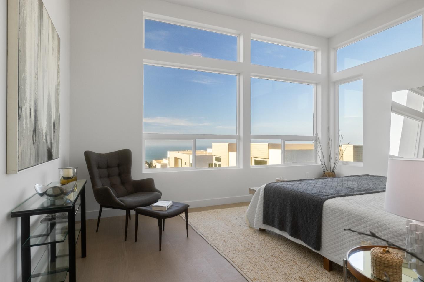 Detail Gallery Image 22 of 39 For 827 Fassler Ave, Pacifica,  CA 94044 - 4 Beds | 3/1 Baths