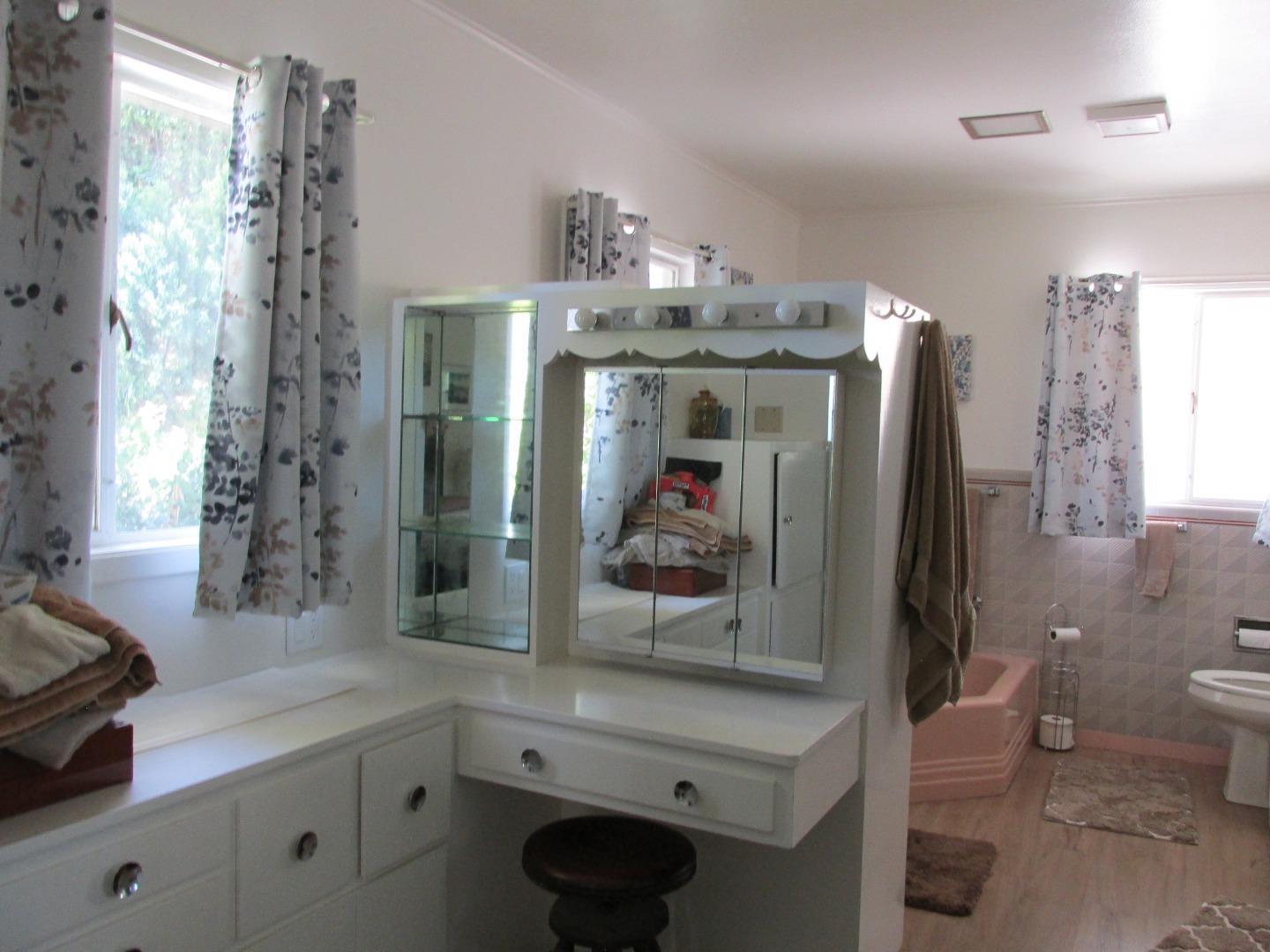 Detail Gallery Image 13 of 36 For 1610 Cienega Rd, Hollister,  CA 95023 - – Beds | – Baths