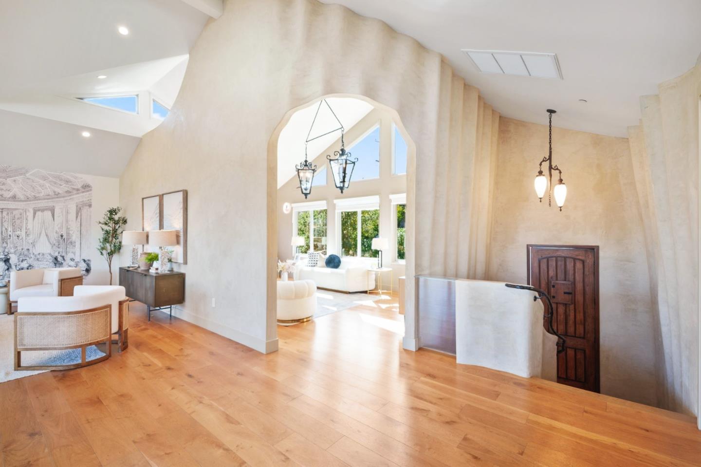 Detail Gallery Image 4 of 94 For 841 Bayview Way, Redwood City,  CA 94062 - 4 Beds | 5 Baths