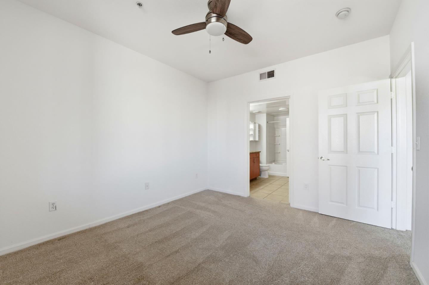 Photo #11: ML82028708 Listing: Photo #11